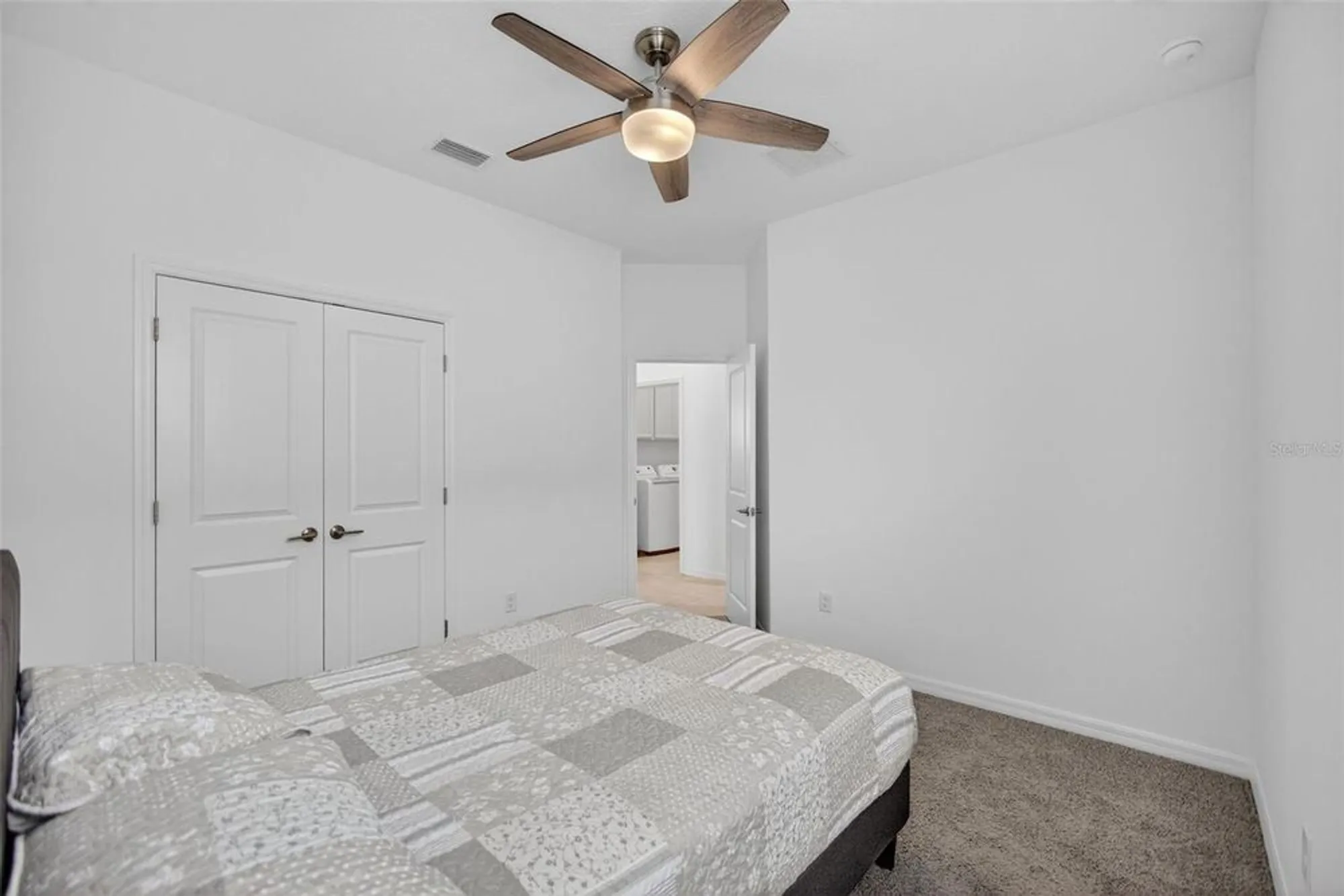 Property Slideshow image 30 of 47 | 16426 paynes mill dr, Bradenton, FL, 34211