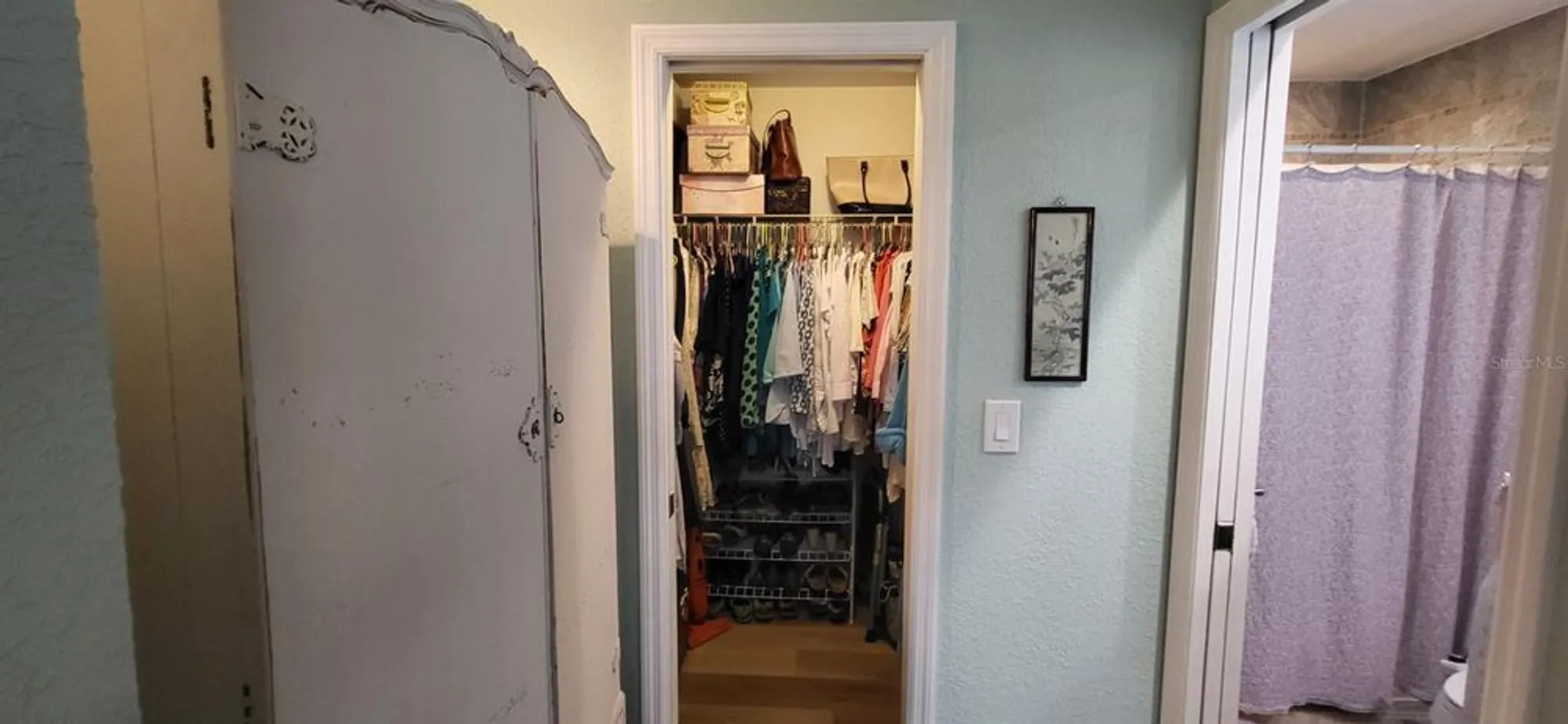 Property Slideshow image 18 of 31 | 3619 pembrook dr, Sarasota, FL, 34239