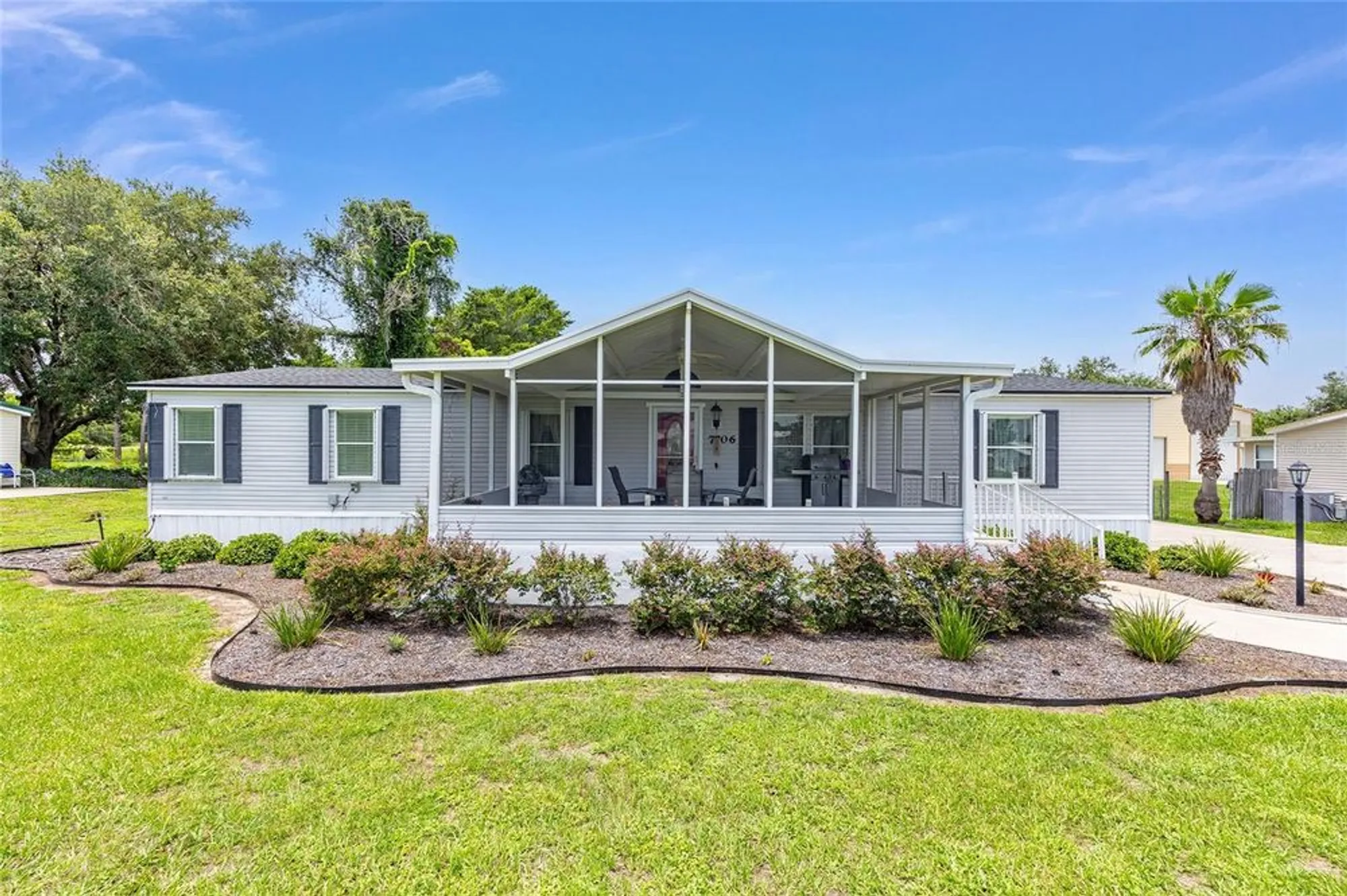 Property Slideshow image 2 of 26 | 7706 county road 109d, Lady Lake, FL, 32159