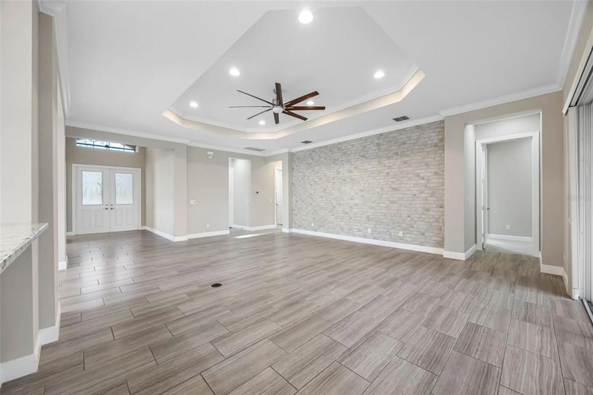 Property Slideshow image 14 of 47 | 16005 cape coral dr, Wimauma, FL, 33598