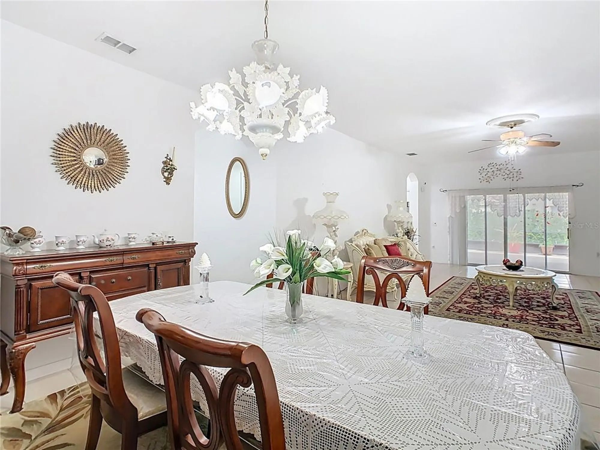 Property Slideshow image 12 of 52 | 572 sienna dr, Poinciana, FL, 34759