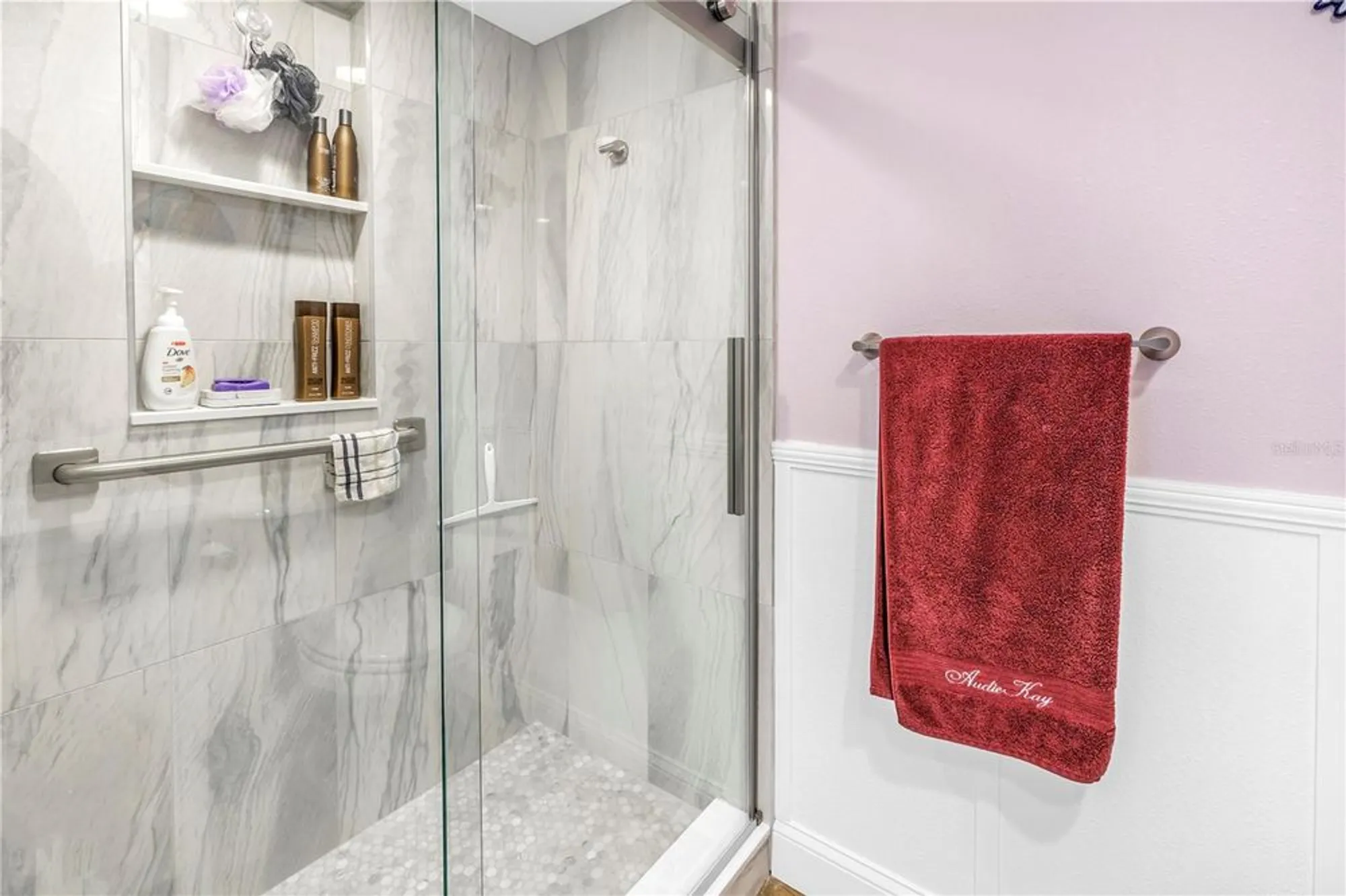 Property Slideshow image 18 of 73 | 4525 cove cir apt 102, Saint Petersburg, FL, 33708