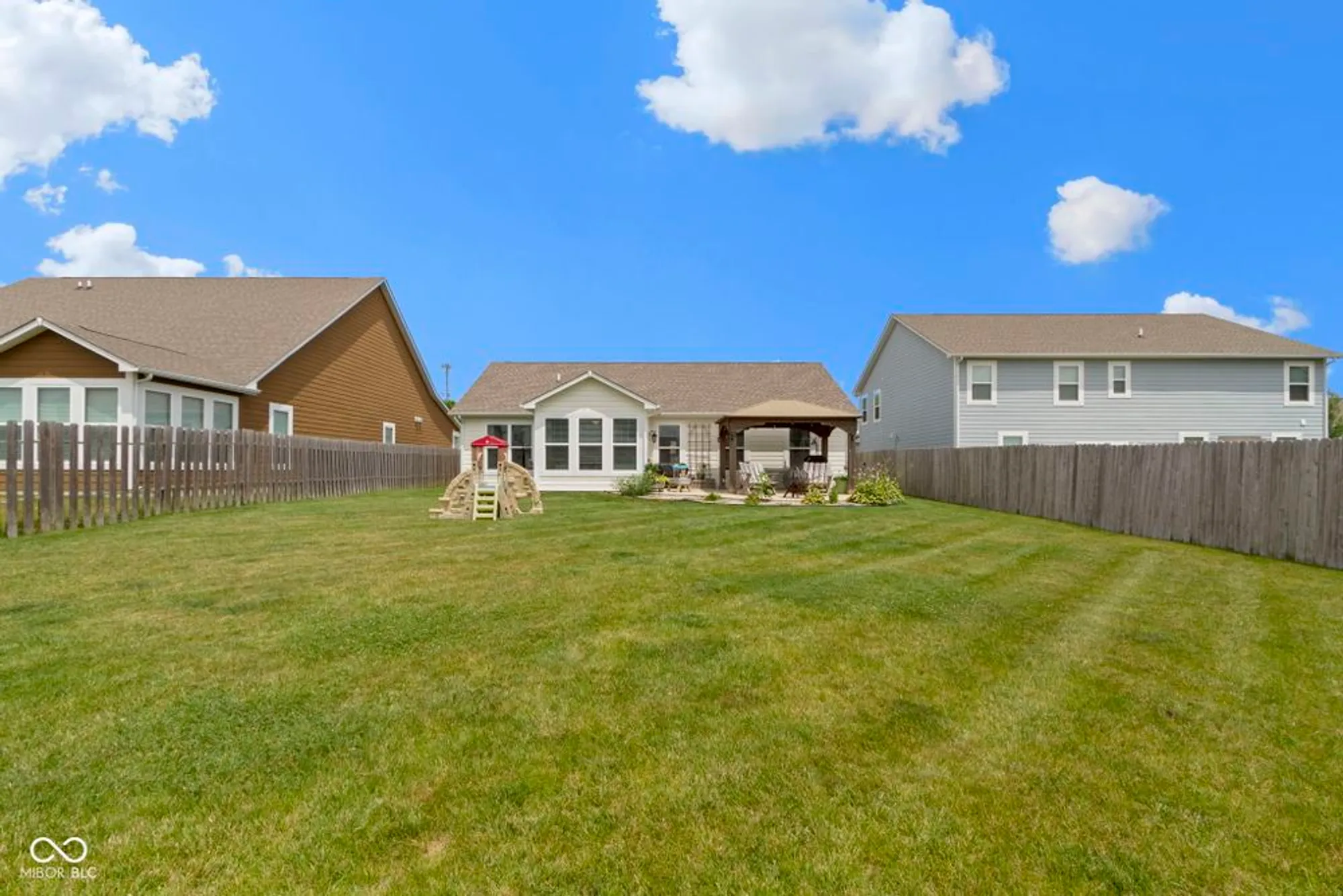 Property Slideshow image 51 of 64 | 9101 gordimer cir, Indianapolis, IN, 46239