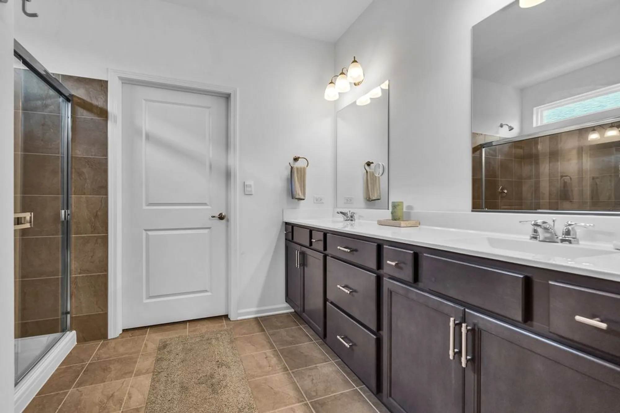 Property Slideshow image 19 of 29 | 1655 windsor rd, Pingree Grove, IL, 60140