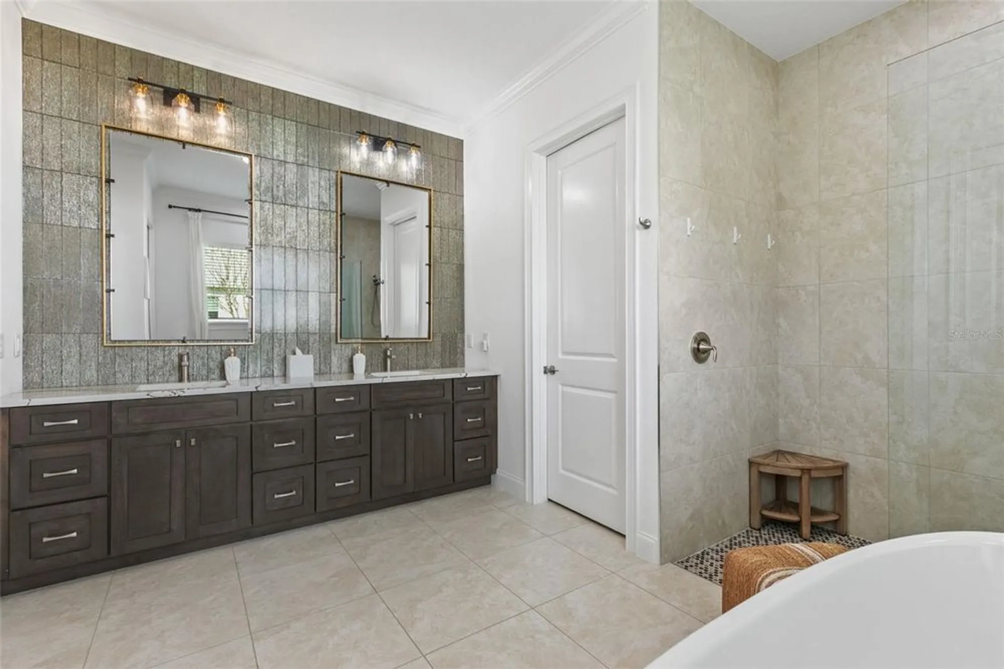 Property Slideshow image 31 of 62 | 215 willow oak way, Palm Coast, FL, 32137