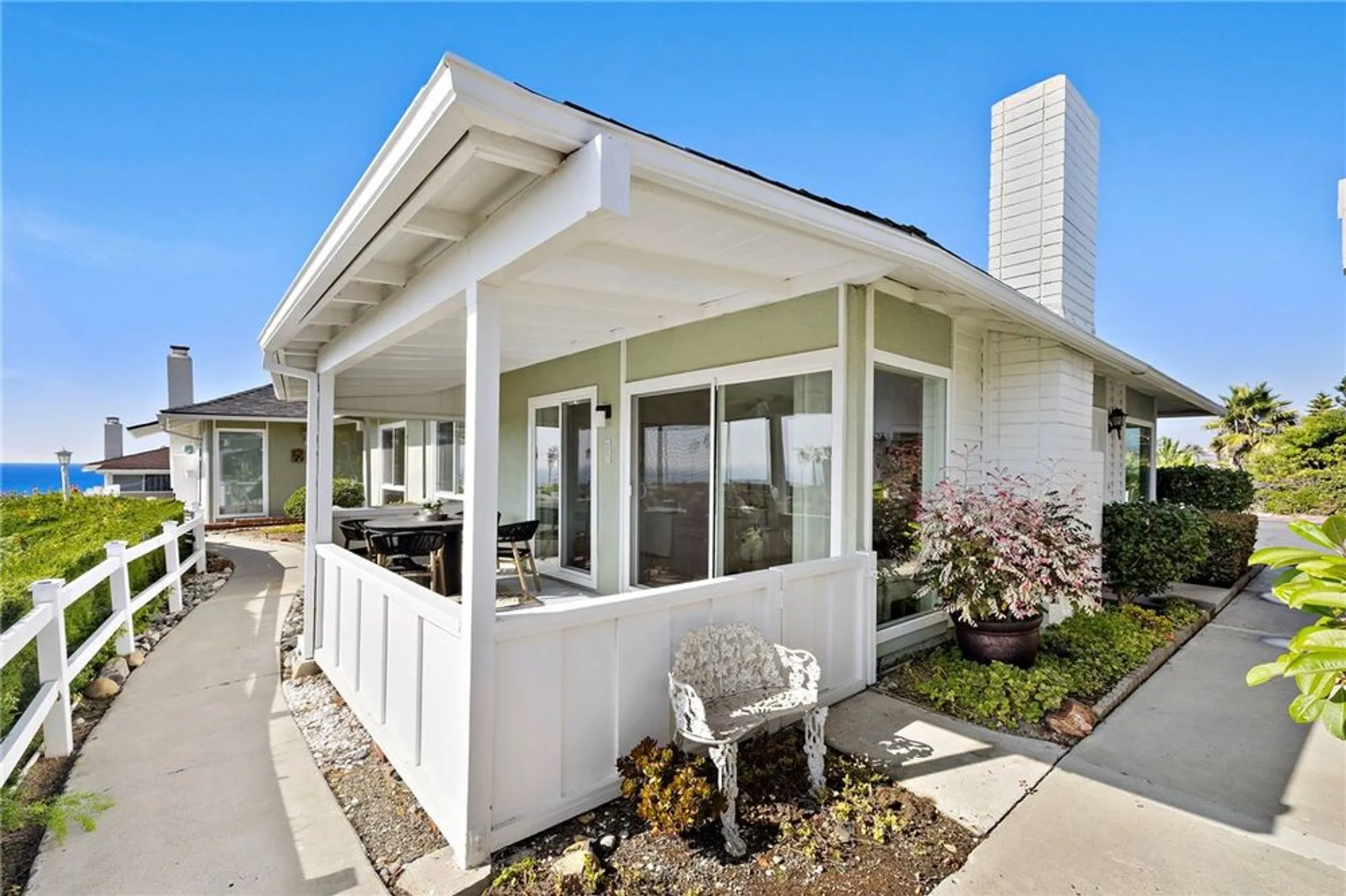 Property Slideshow image 13 of 20 | 408 camino san clemente, San Clemente, CA, 92672