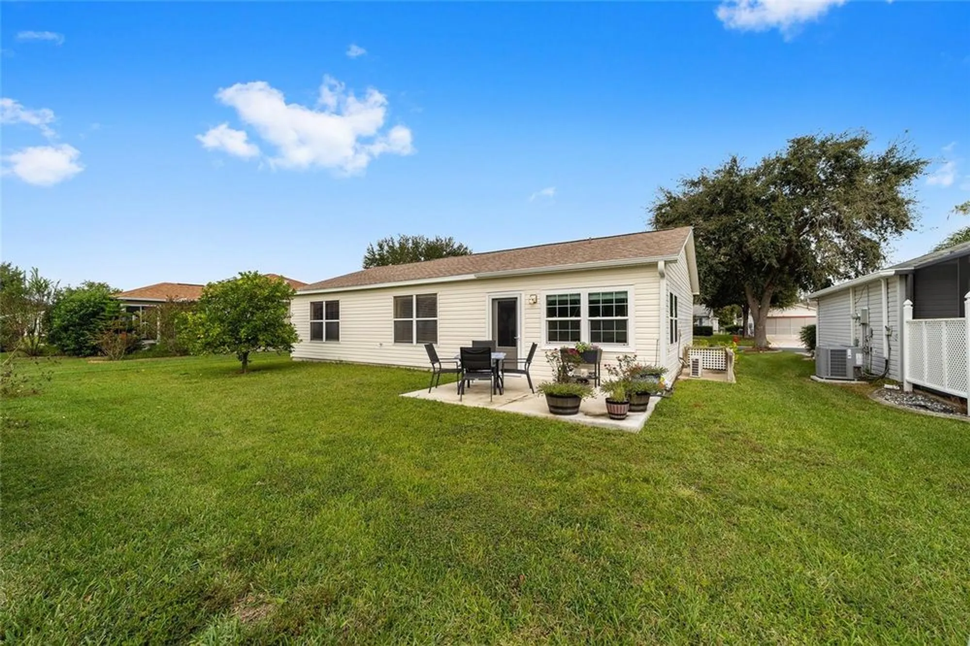 Property Slideshow image 30 of 33 | 3288 oakdale pl, The Villages, FL, 32162