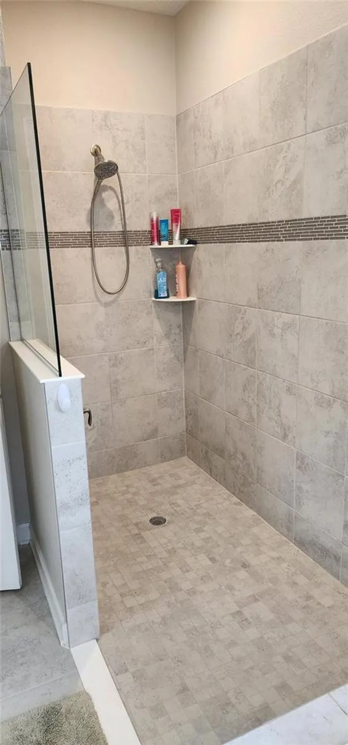 Property Slideshow image 24 of 34 | 3998 bedford ave, Winter Haven, FL, 33884