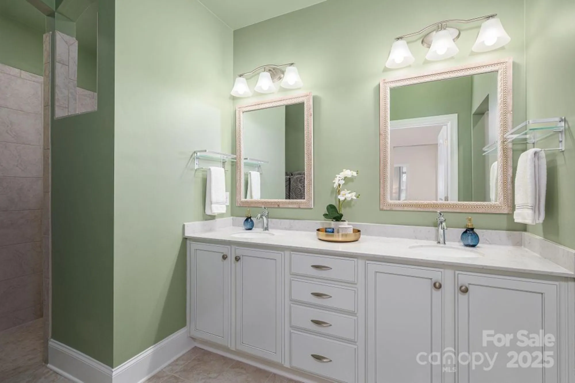 Property Slideshow image 21 of 38 | 5268 courtyard ln, Belmont, NC, 28012
