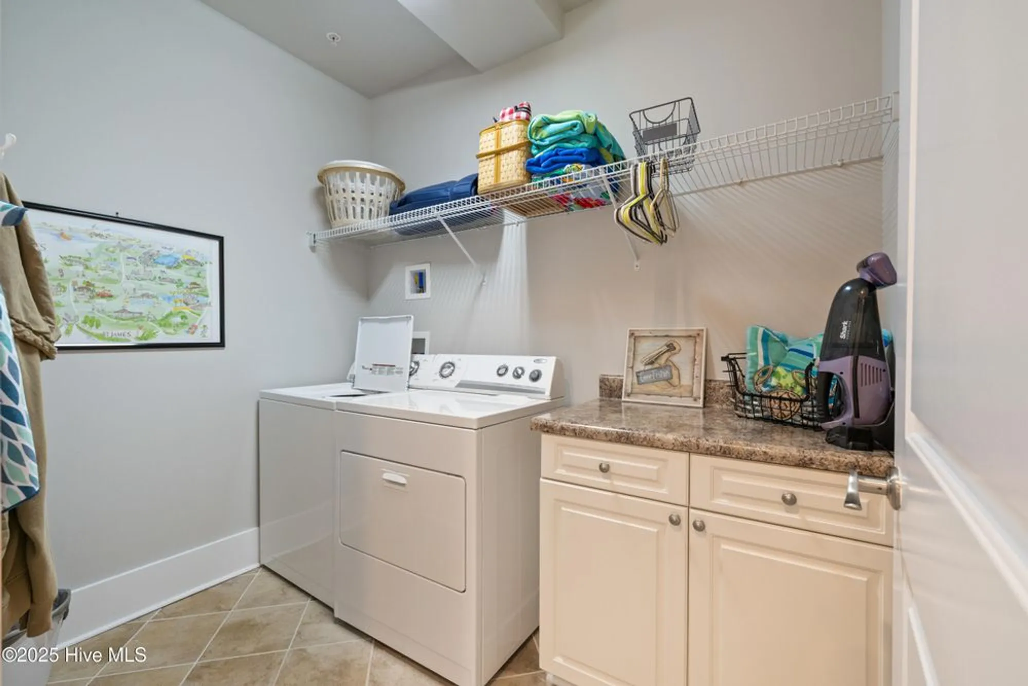 Property Slideshow image 34 of 46 | 2537 st james dr apt 705, Southport, NC, 28461