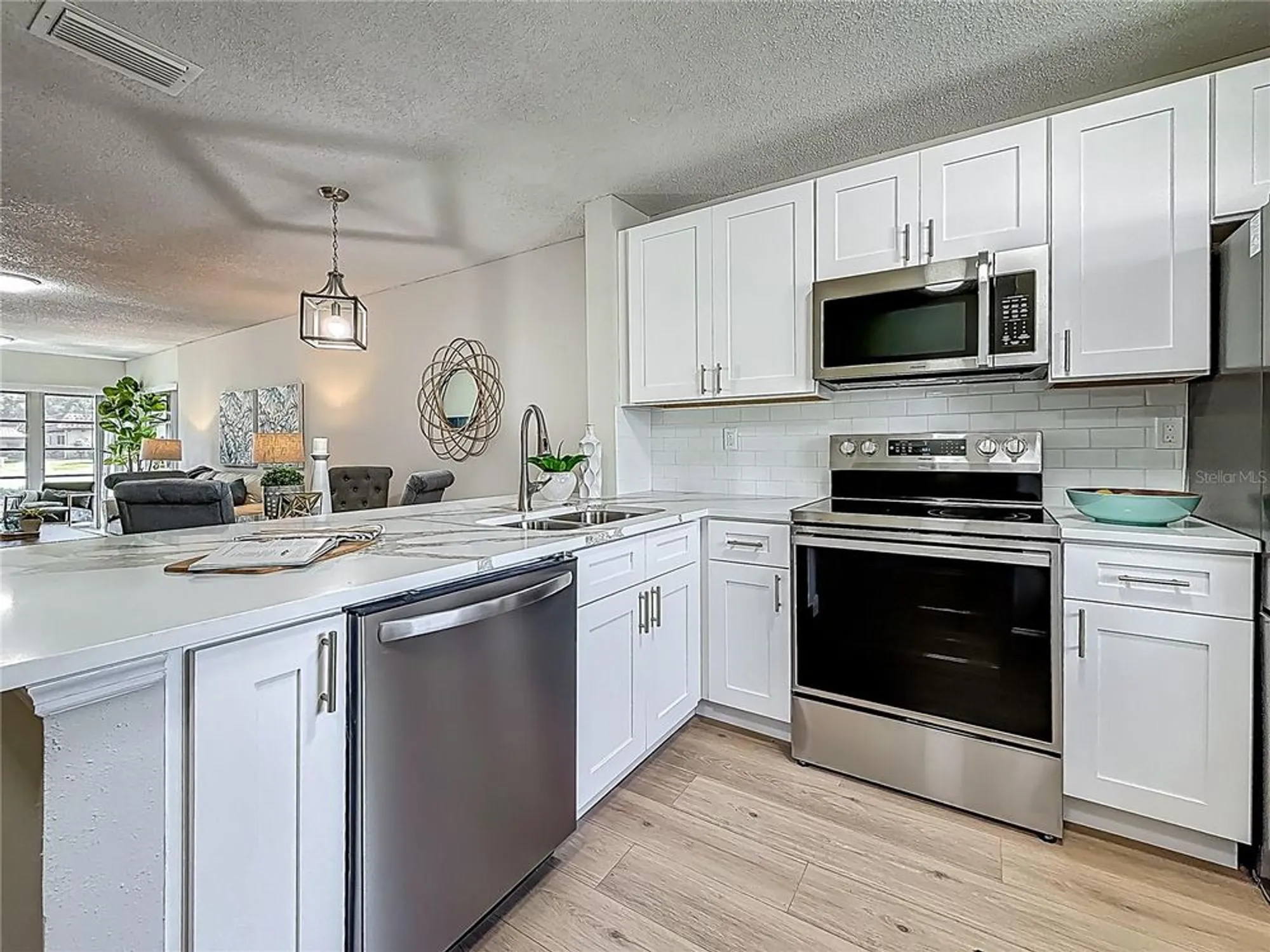 Property Slideshow image 4 of 28 | 1701 pinehurst rd apt 16c, Dunedin, FL, 34698