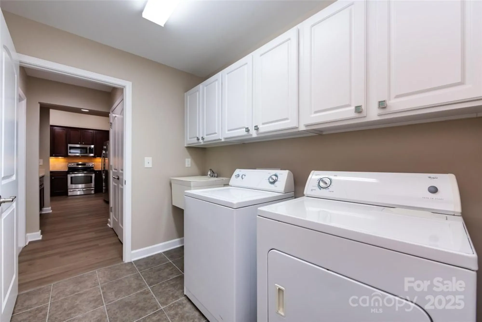 Property Slideshow image 17 of 32 | 4723 polo gate blvd, Charlotte, NC, 28216