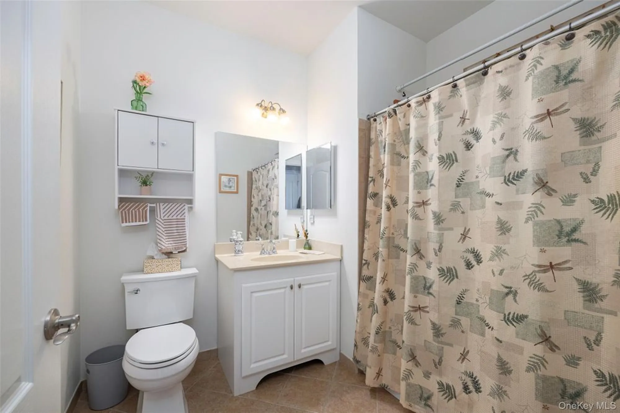 Property Slideshow image 10 of 22 | 334 regency dr, Fishkill, NY, 12524