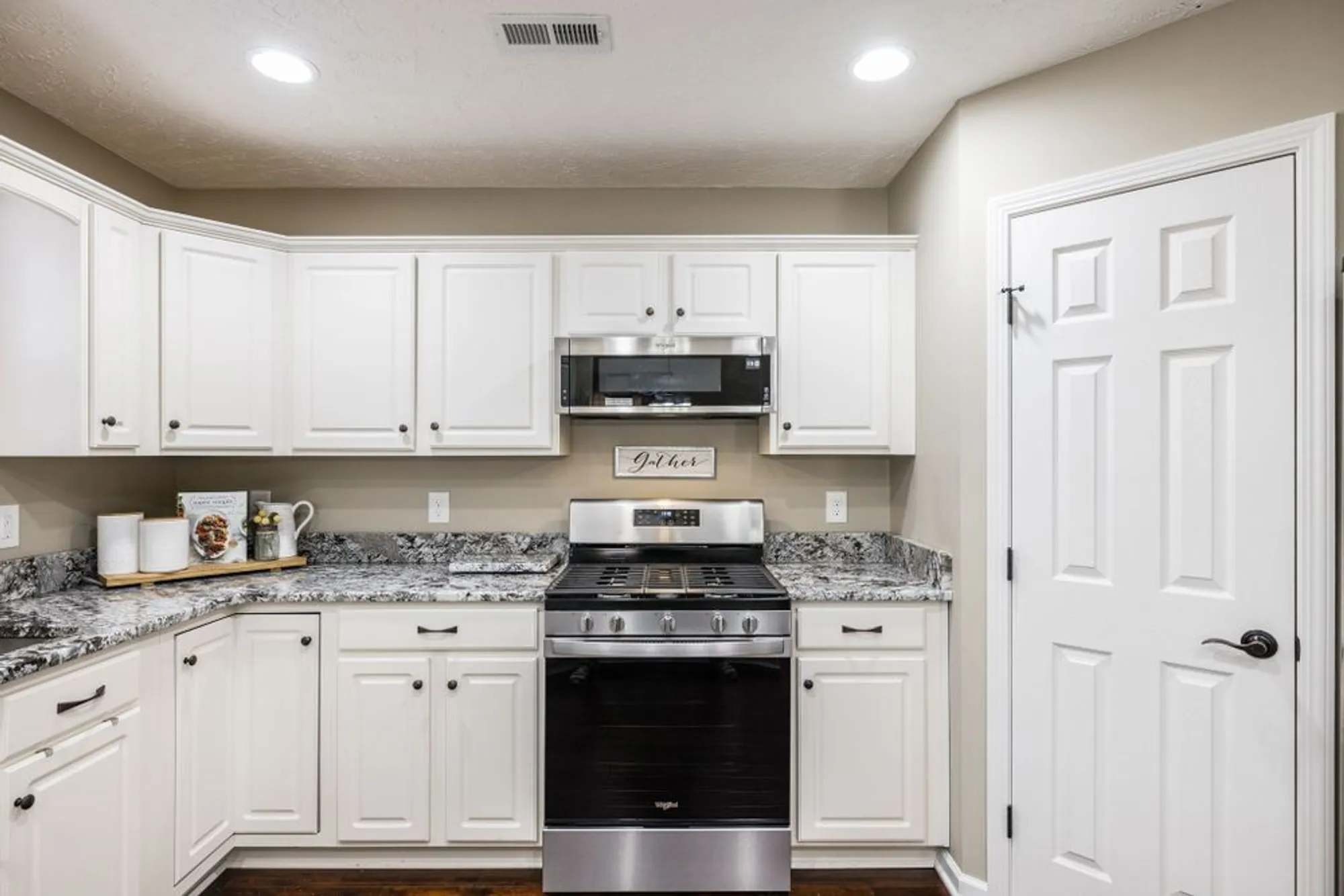 Property Slideshow image 26 of 68 | 395 devon chase hl unit 5104, Gallatin, TN, 37066