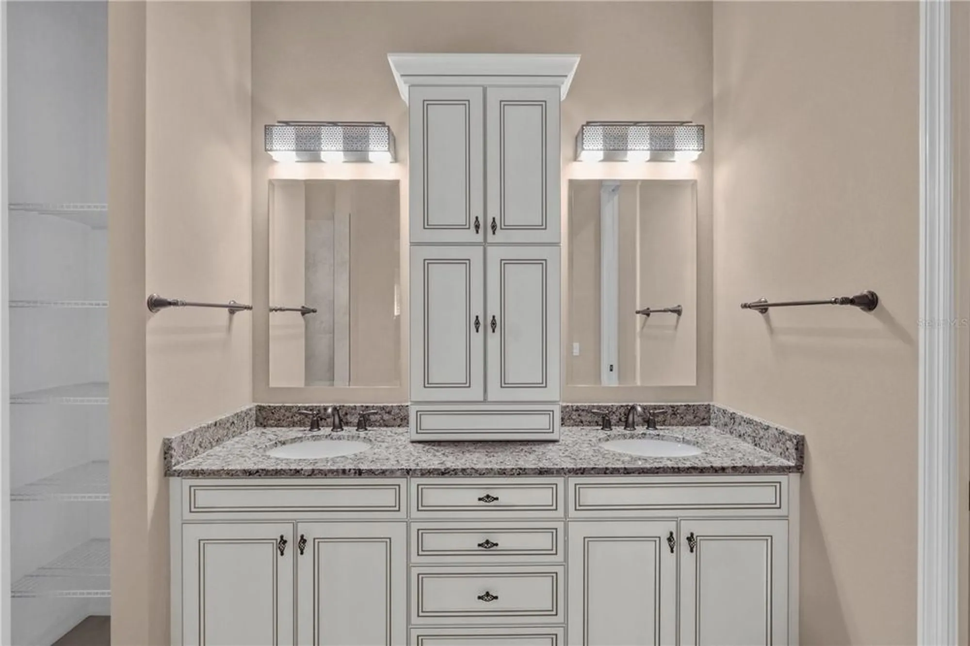 Property Slideshow image 19 of 57 | 1833 lancashire dr, Venice, FL, 34293