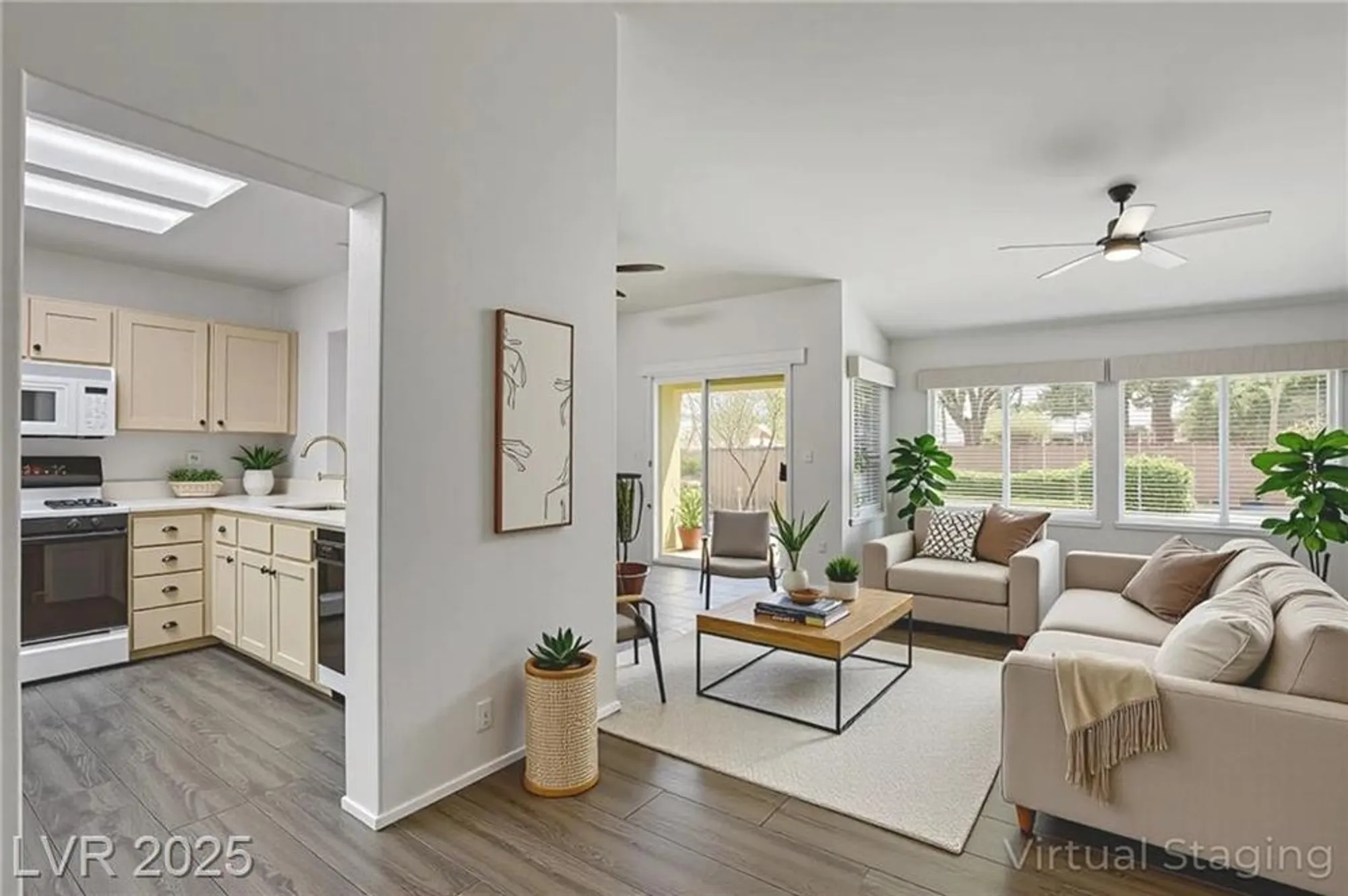 Property Slideshow image 9 of 58 | 9929 hemet dr, Las Vegas, NV, 89134