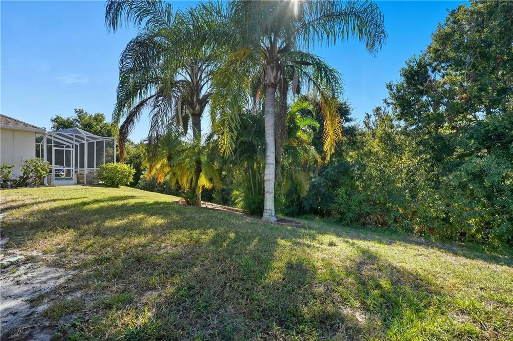 Property Slideshow image 26 of 34 | 2211 pleasant hill ln, Holiday, FL, 34691