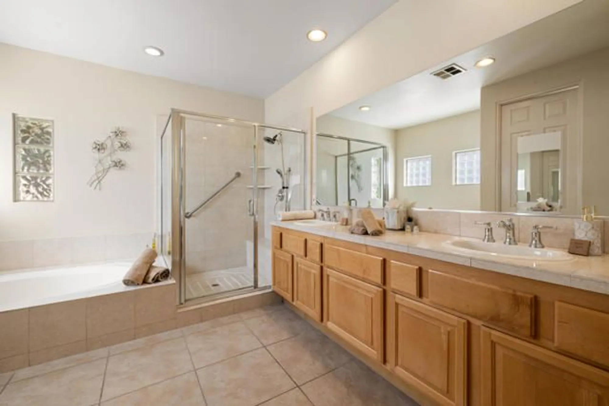 Property Slideshow image 22 of 36 | 55156 tanglewood, La Quinta, CA, 92253