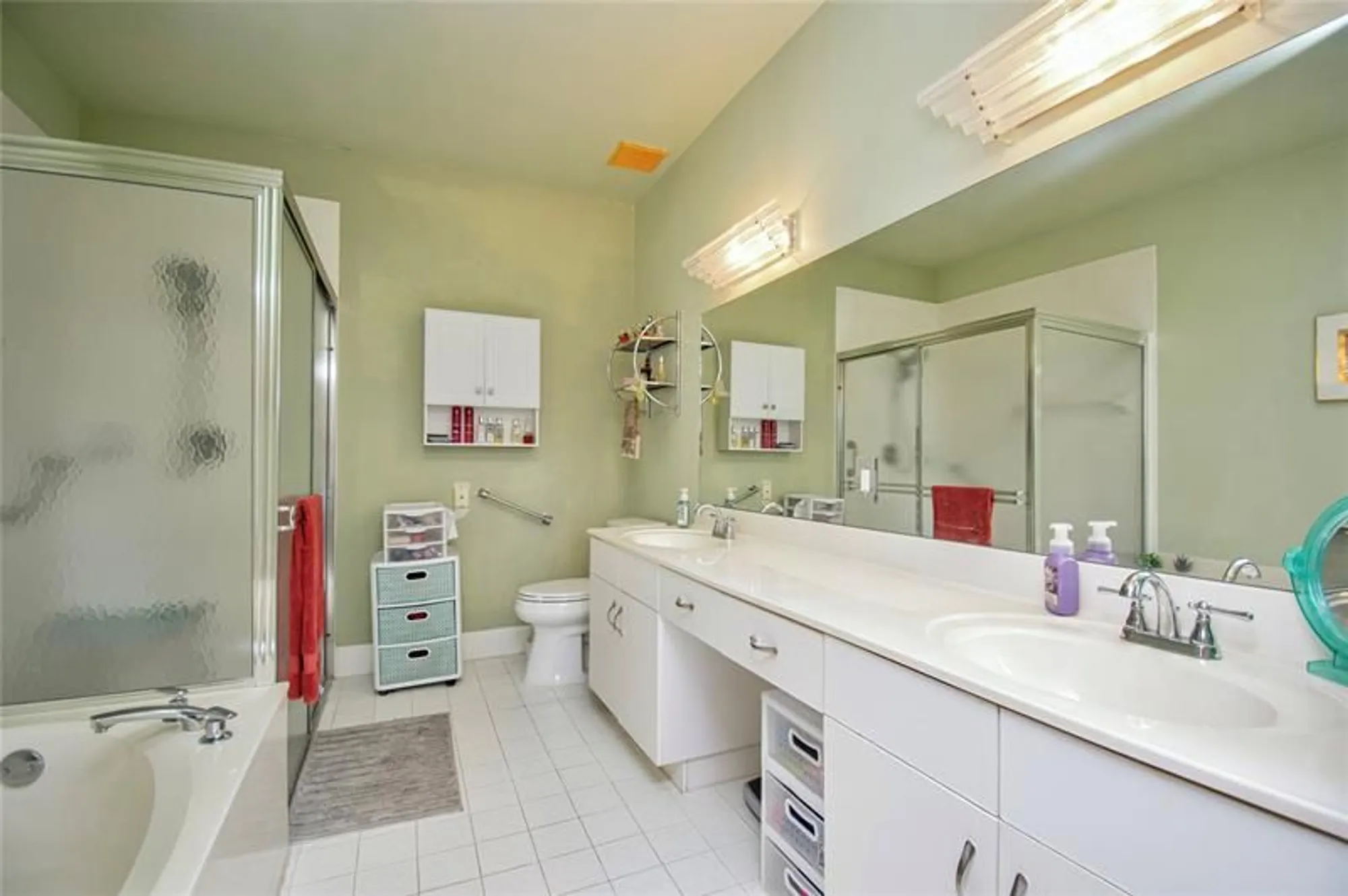 Property Slideshow image 26 of 34 | 12611 crystal pointe dr c, Boynton Beach, FL, 33437