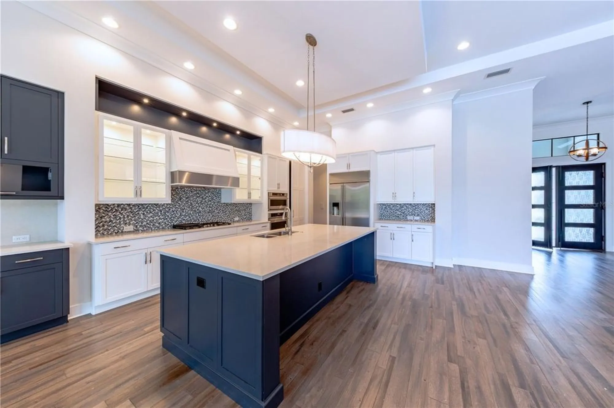 Property Slideshow image 14 of 63 | 5408 greenbrook dr, Sarasota, FL, 34238