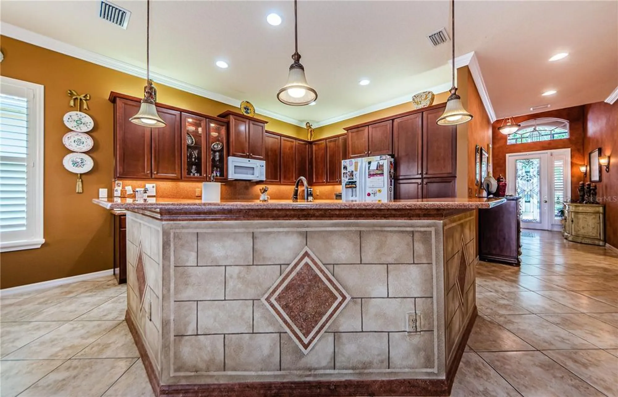 Property Slideshow image 11 of 77 | 4947 sandy brook cir, Wimauma, FL, 33598