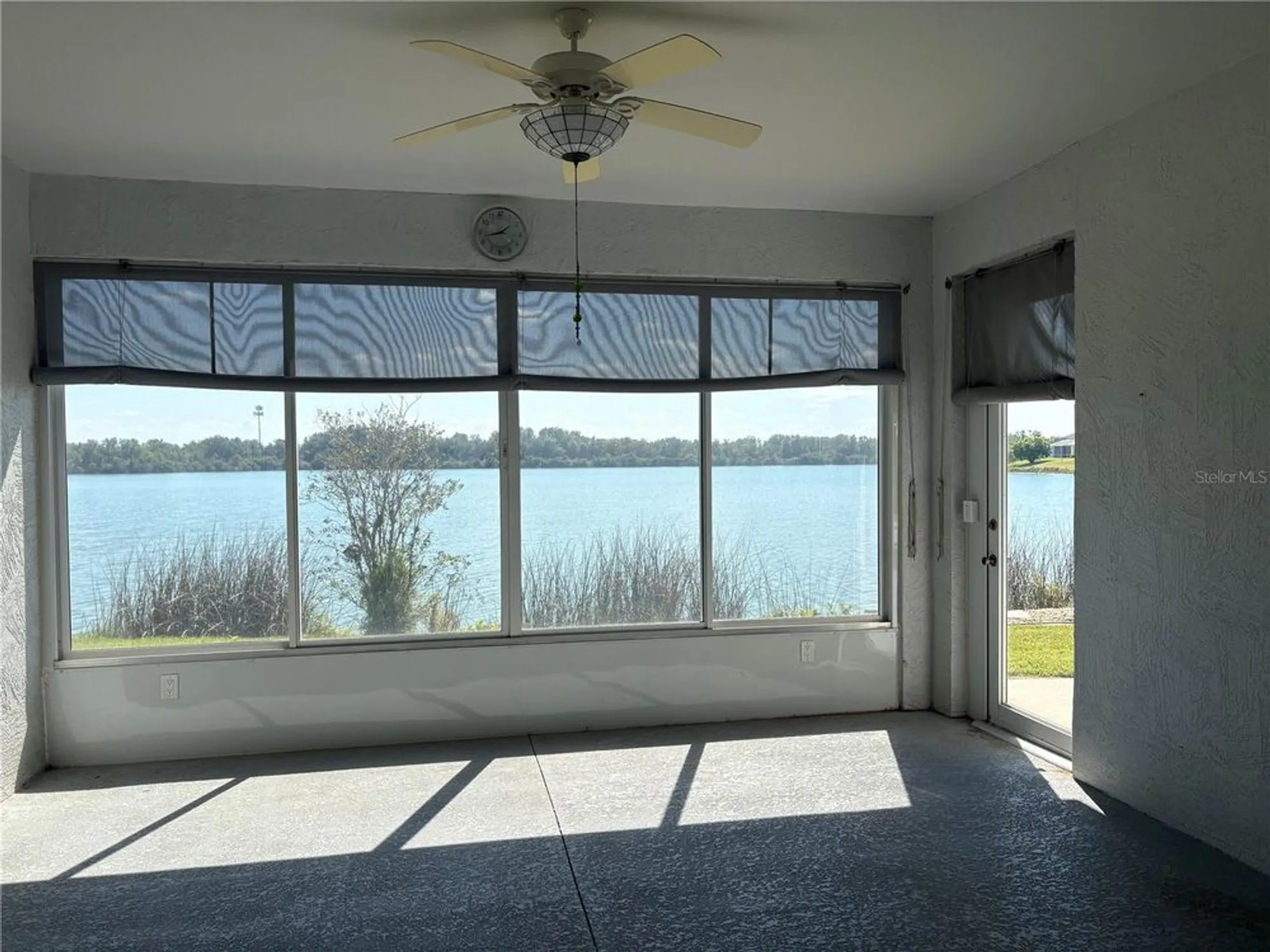 Property Slideshow image 26 of 53 | 4220 windchime ln, Lakeland, FL, 33811