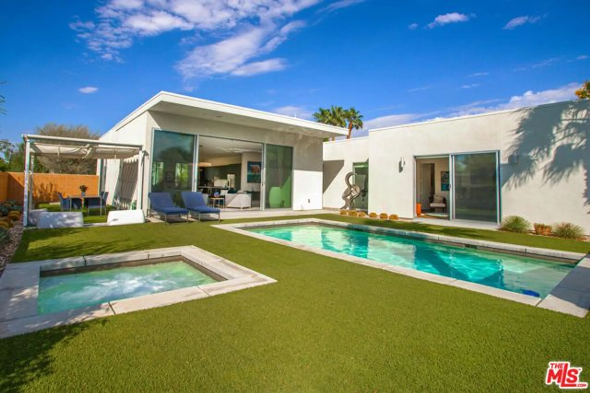 Property Slideshow image 24 of 60 | 4304 vantage ln, Palm Springs, CA, 92262