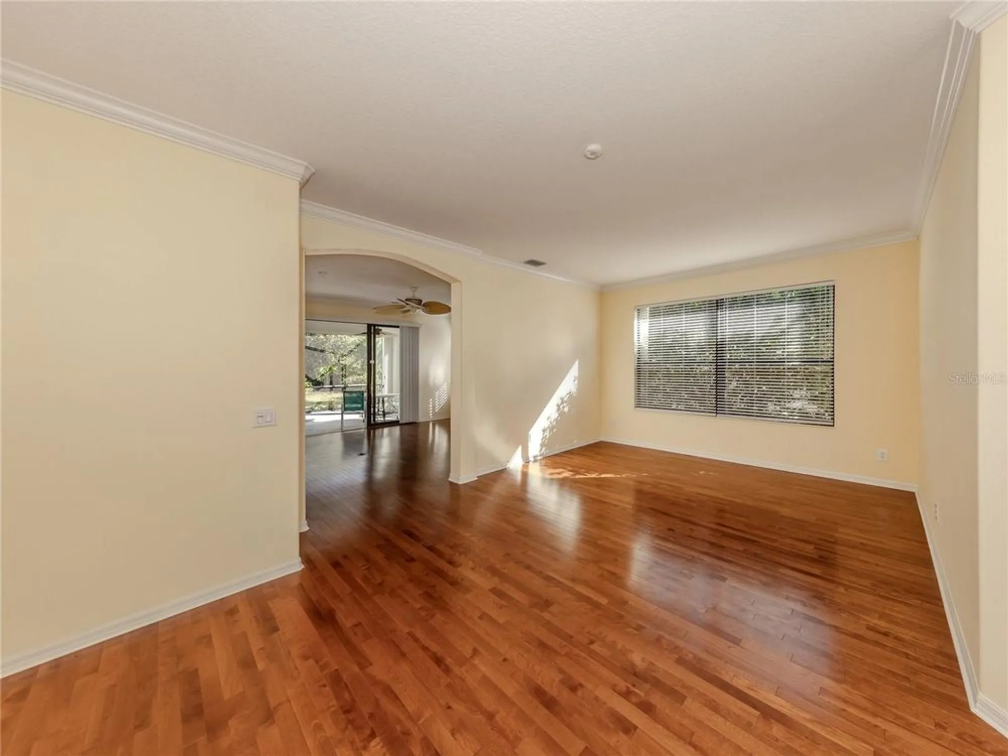 Property Slideshow image 14 of 55 | 4238 mackay falls ter, Sarasota, FL, 34243