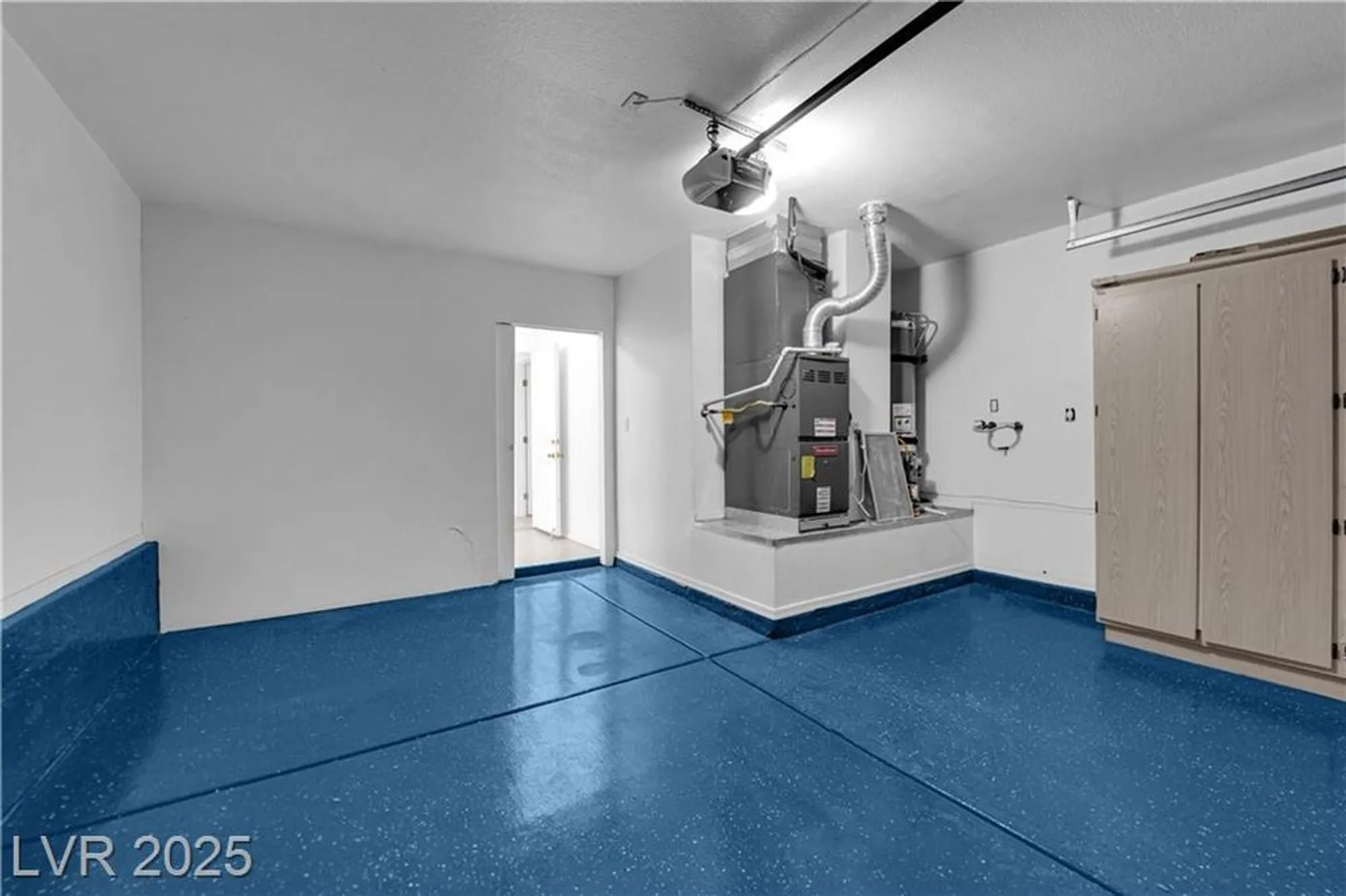 Property Slideshow image 27 of 40 | 9424 gold mountain dr, Las Vegas, NV, 89134