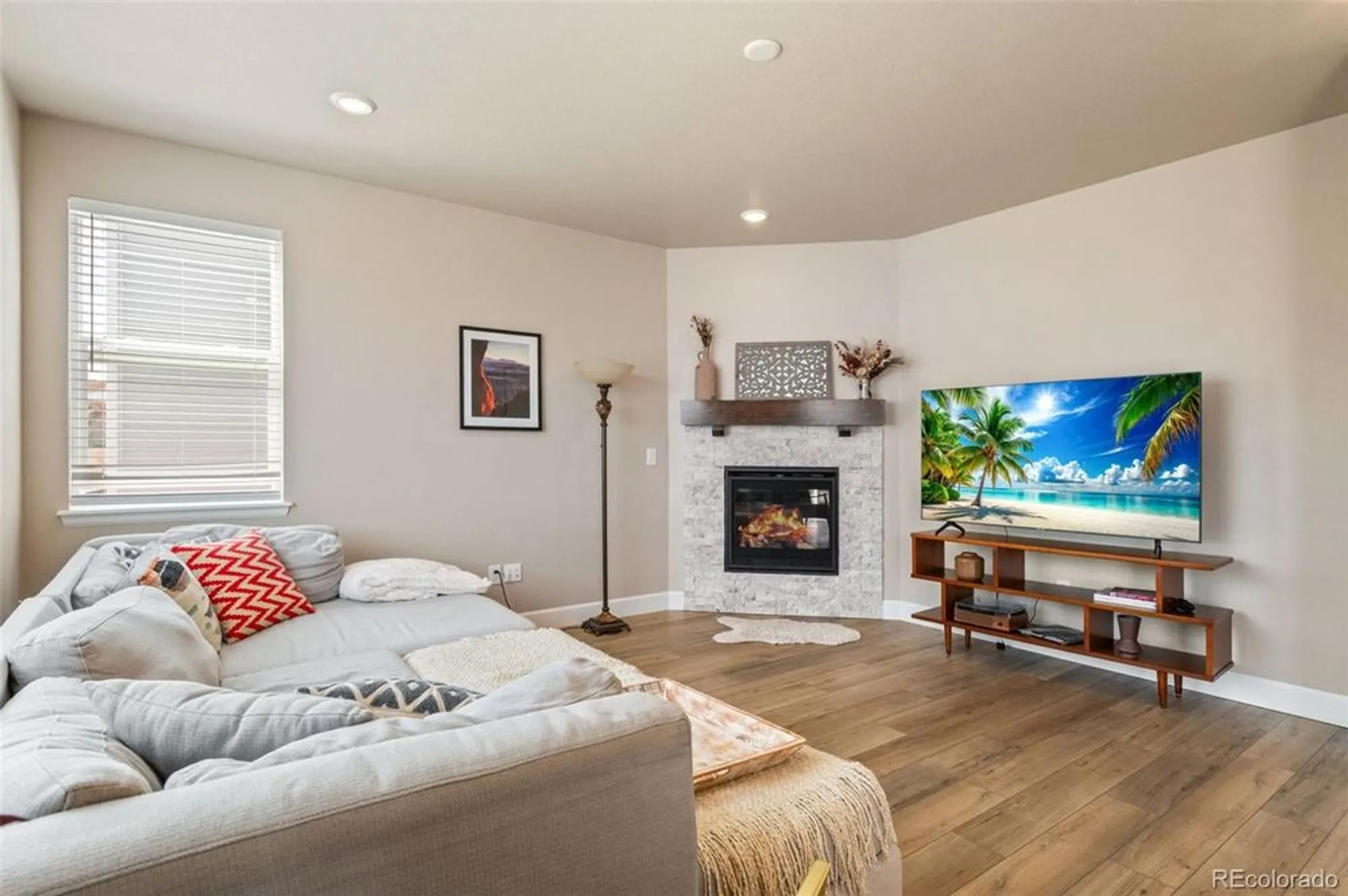 Property Slideshow image 20 of 39 | 3888 red valley ln, Castle Rock, CO, 80104