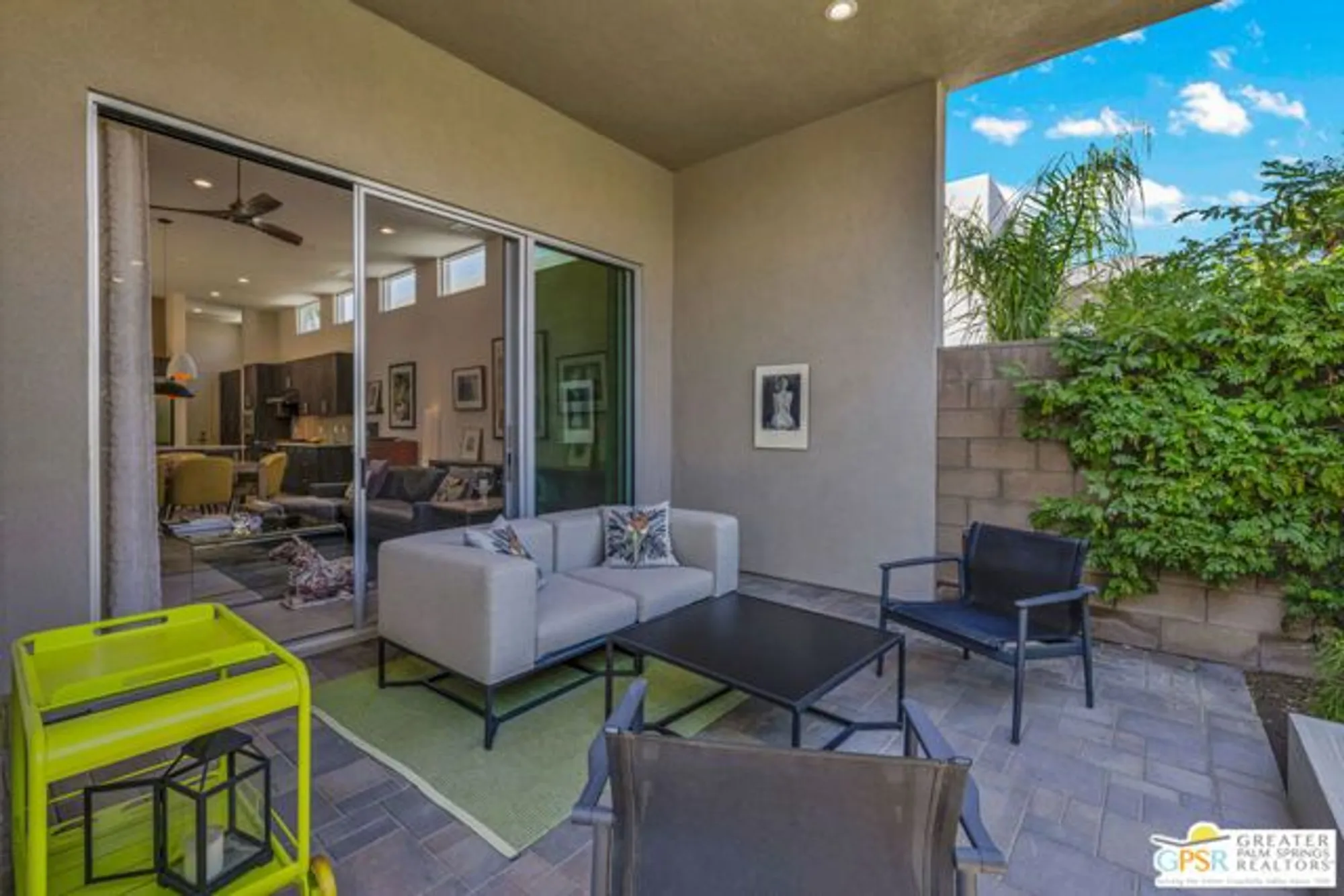 Property Slideshow image 9 of 43 | 1136 cyan ln, Palm Springs, CA, 92262