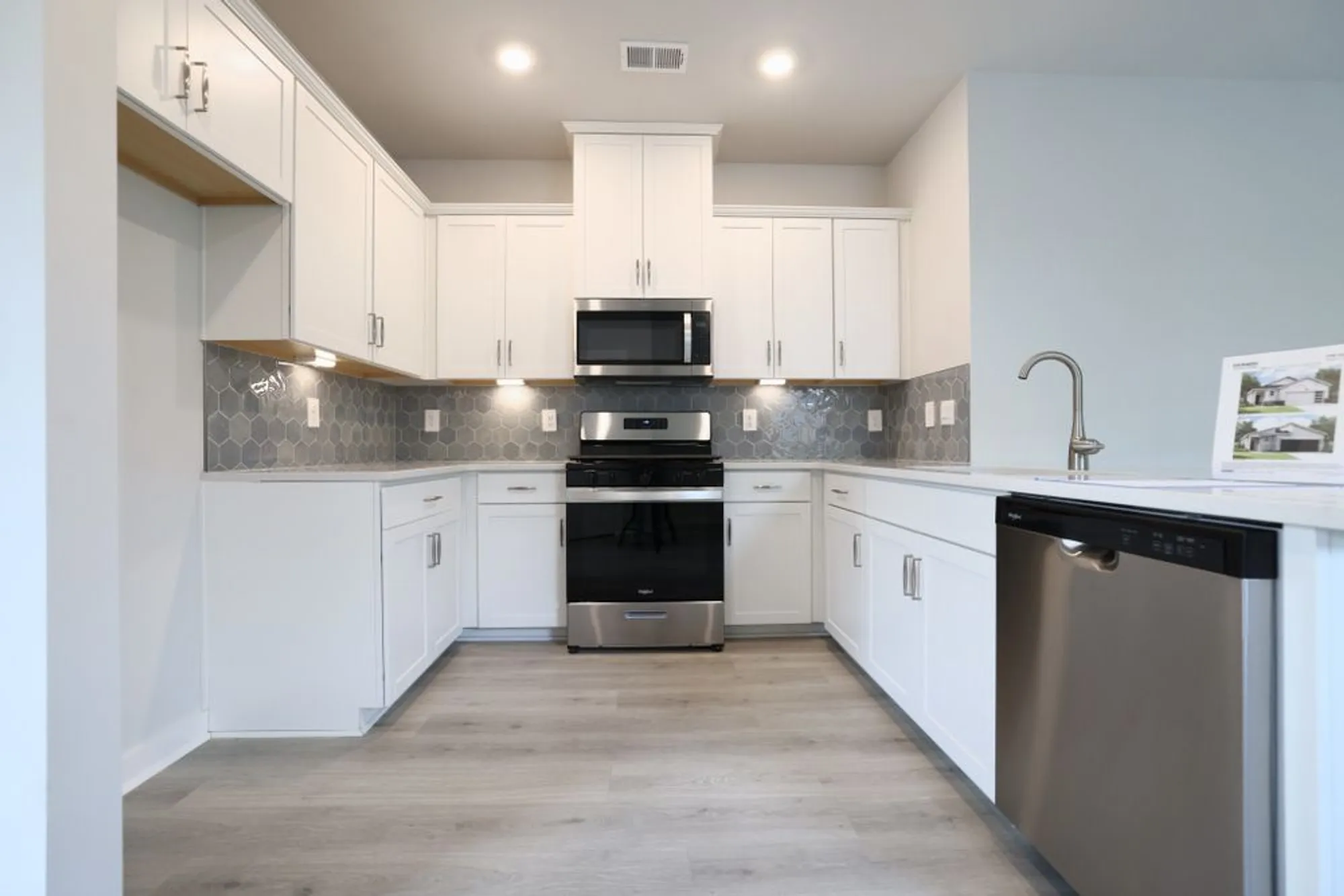 Property Slideshow image 3 of 20 | 1005 stoney brook pvt bnd, Gallatin, TN, 37066