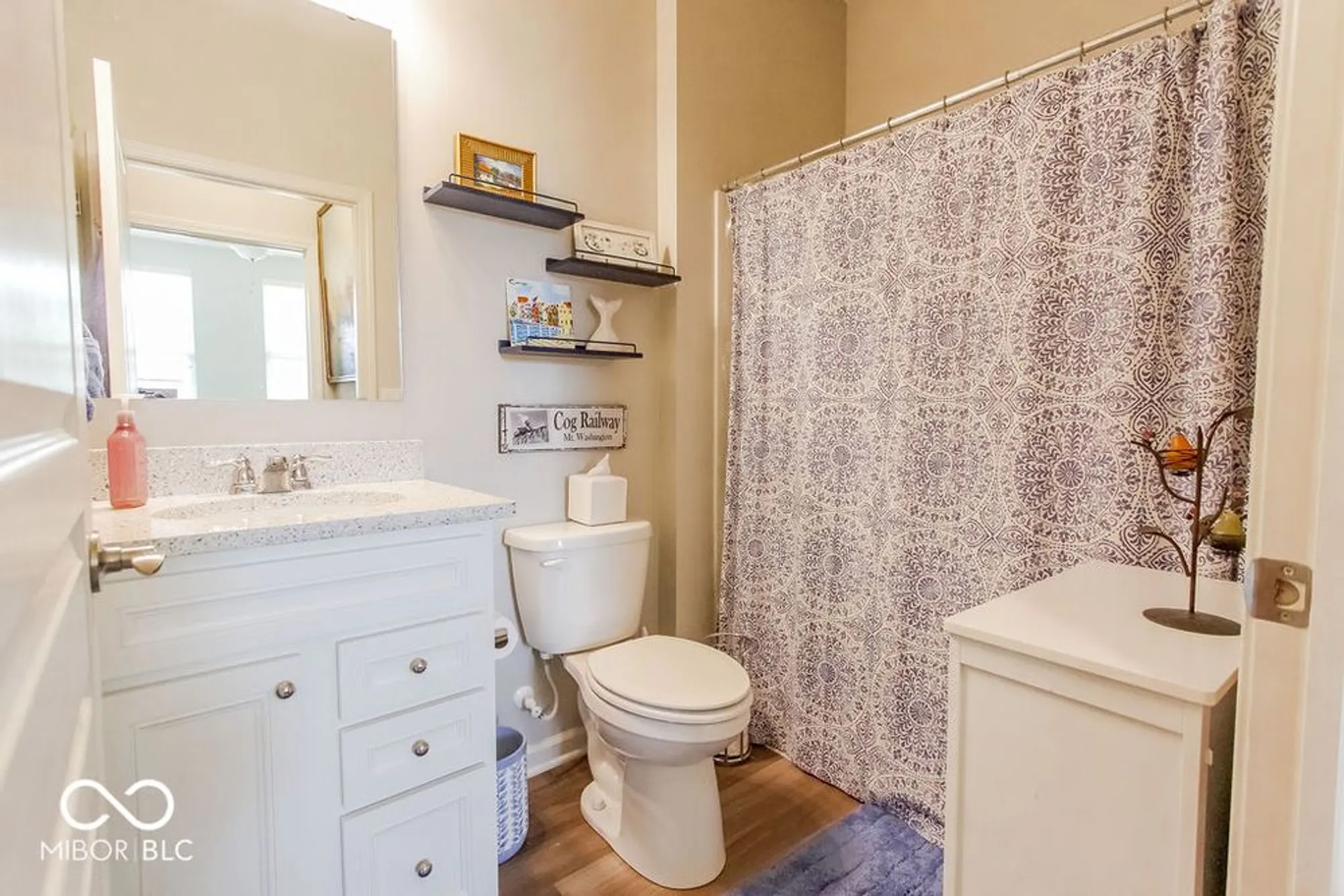 Property Slideshow image 13 of 62 | 13496 mosaic st, Fishers, IN, 46037