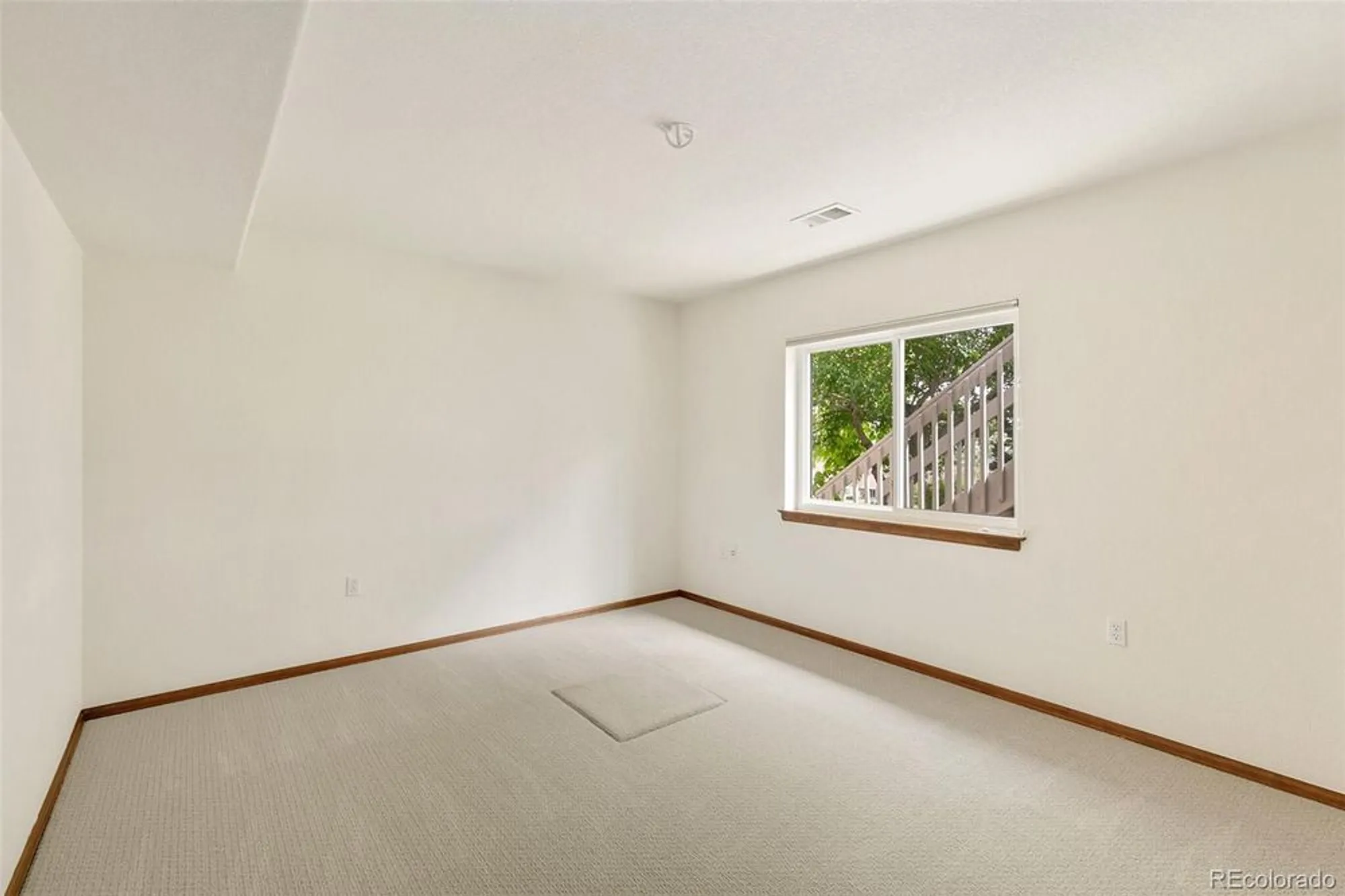 Property Slideshow image 32 of 45 | 7794 s addison way, Aurora, CO, 80016