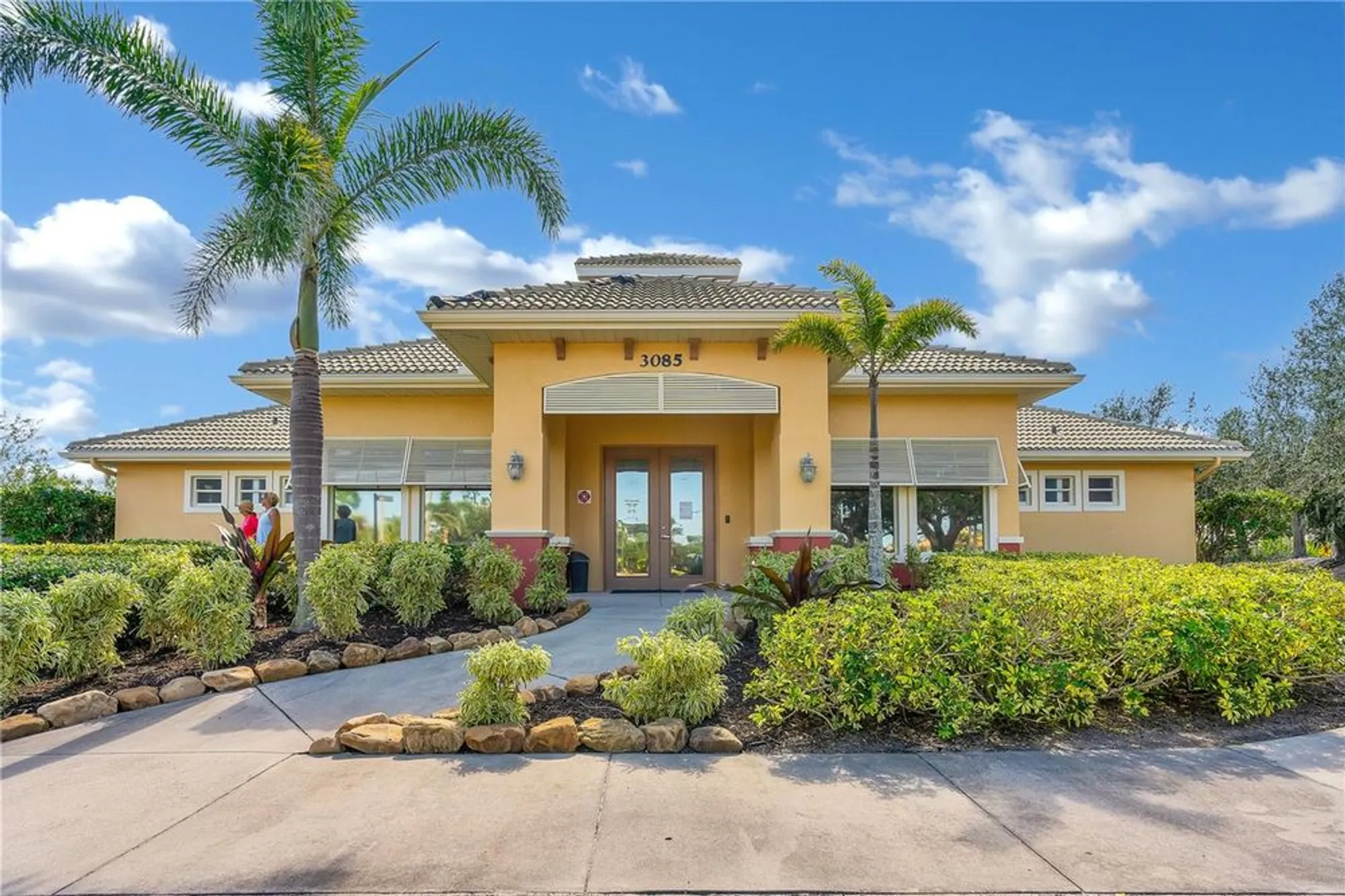 Property Slideshow image 39 of 46 | 510 islamorada blvd, Punta Gorda, FL, 33955