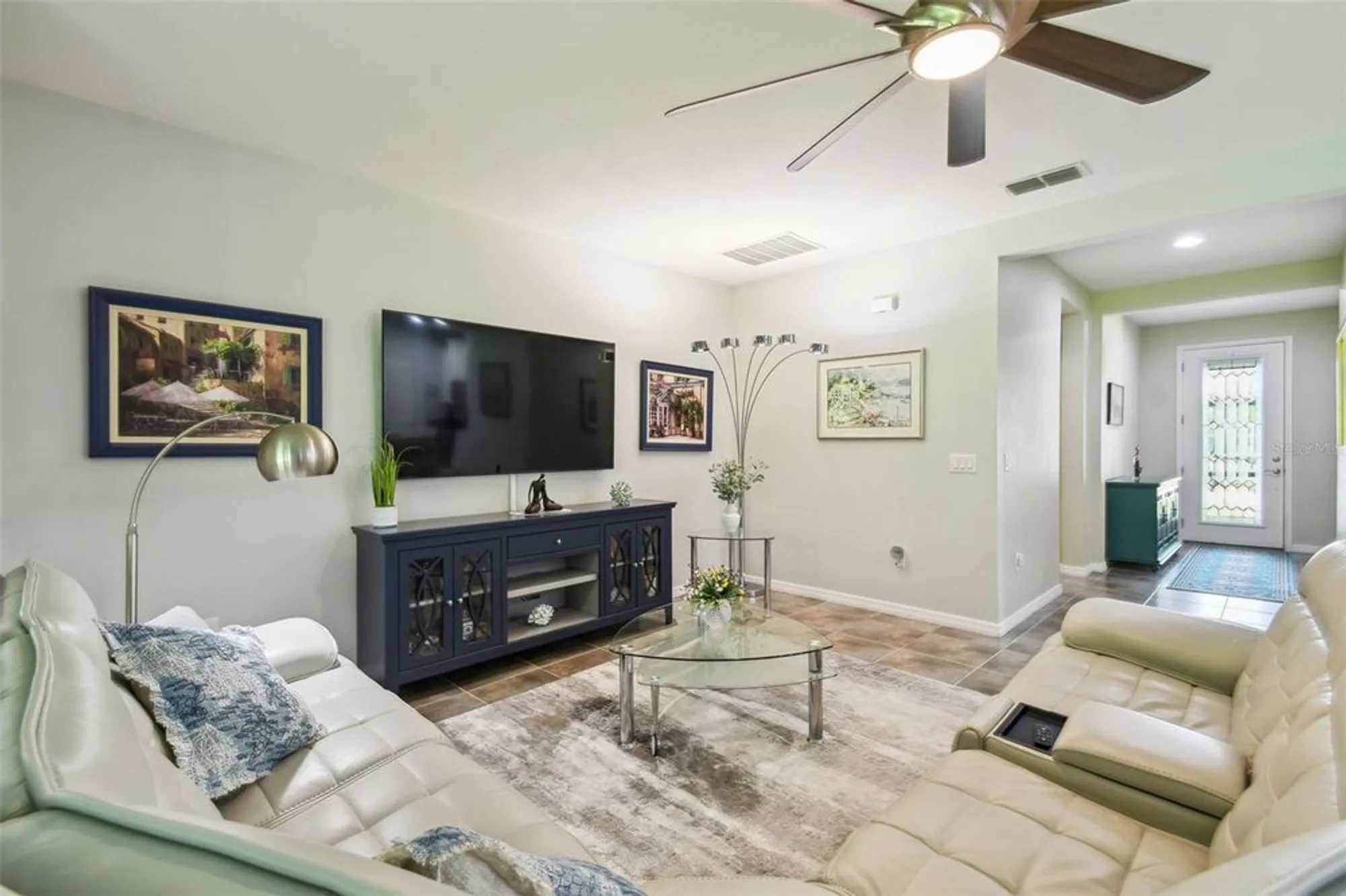 Property Slideshow image 12 of 49 | 582 san joaquin rd, Kissimmee, FL, 34759