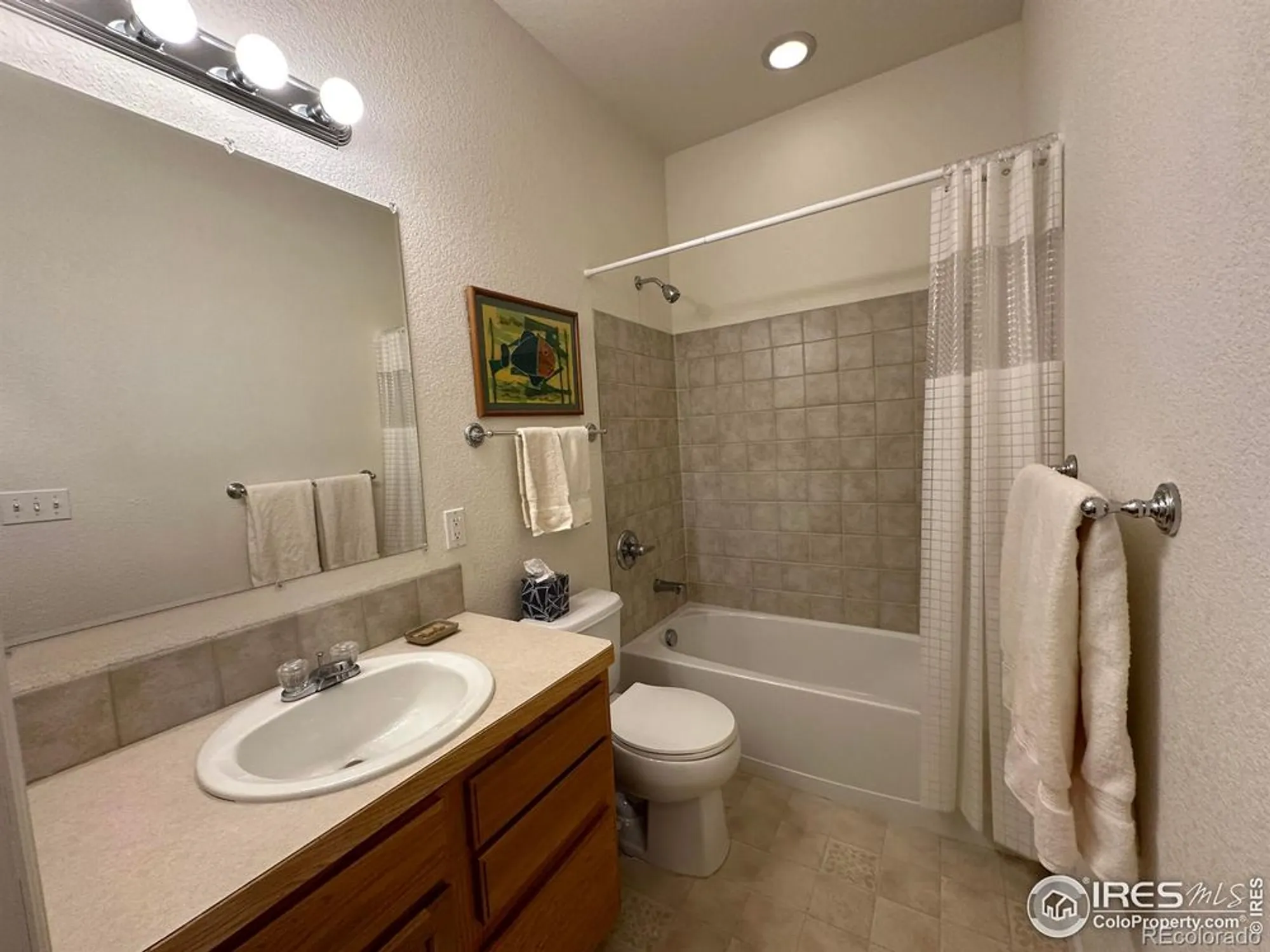 Property Slideshow image 14 of 41 | 1270 inca dove cir, Loveland, CO, 80537