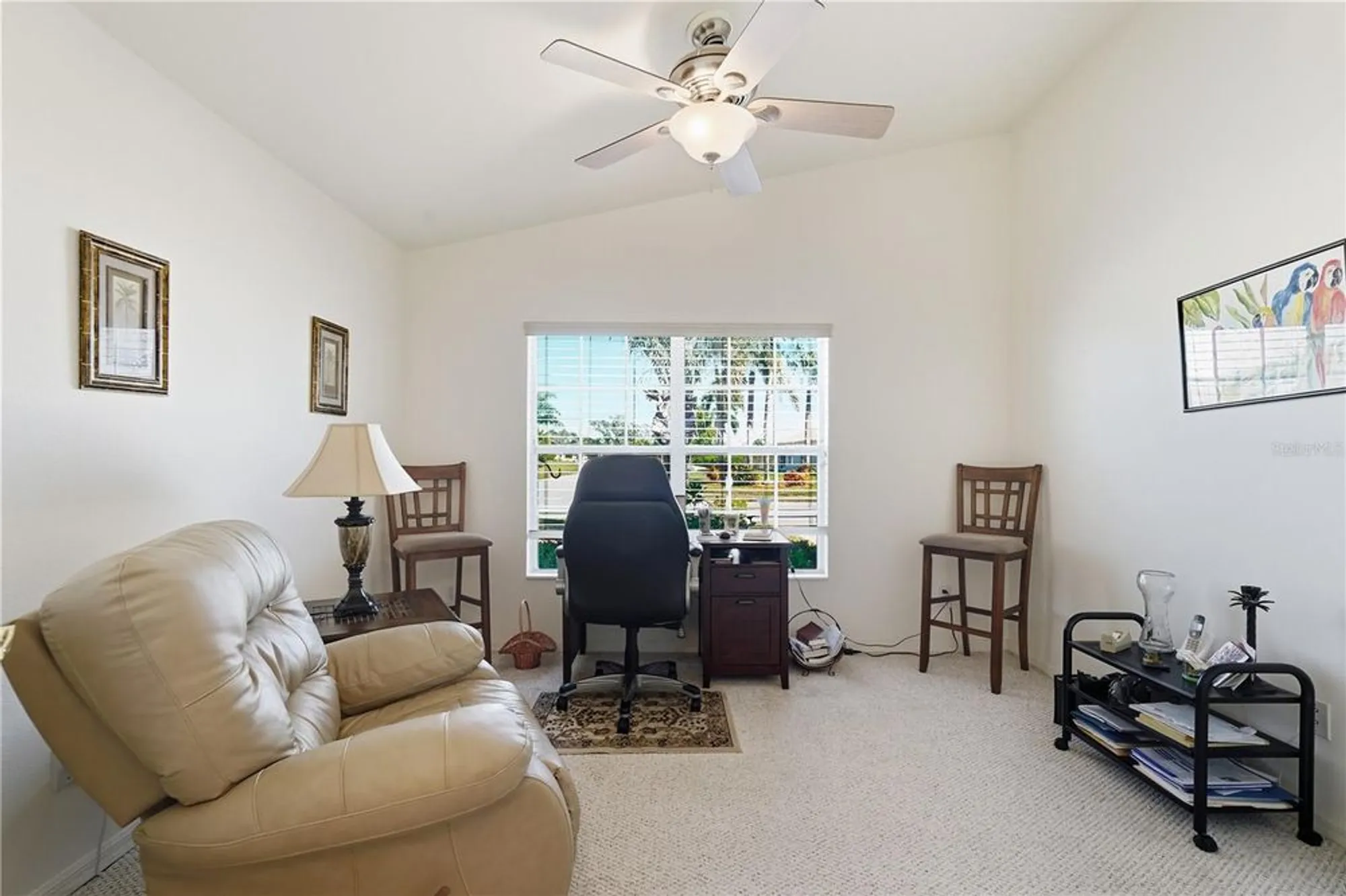 Property Slideshow image 4 of 34 | 2211 pleasant hill ln, Holiday, FL, 34691