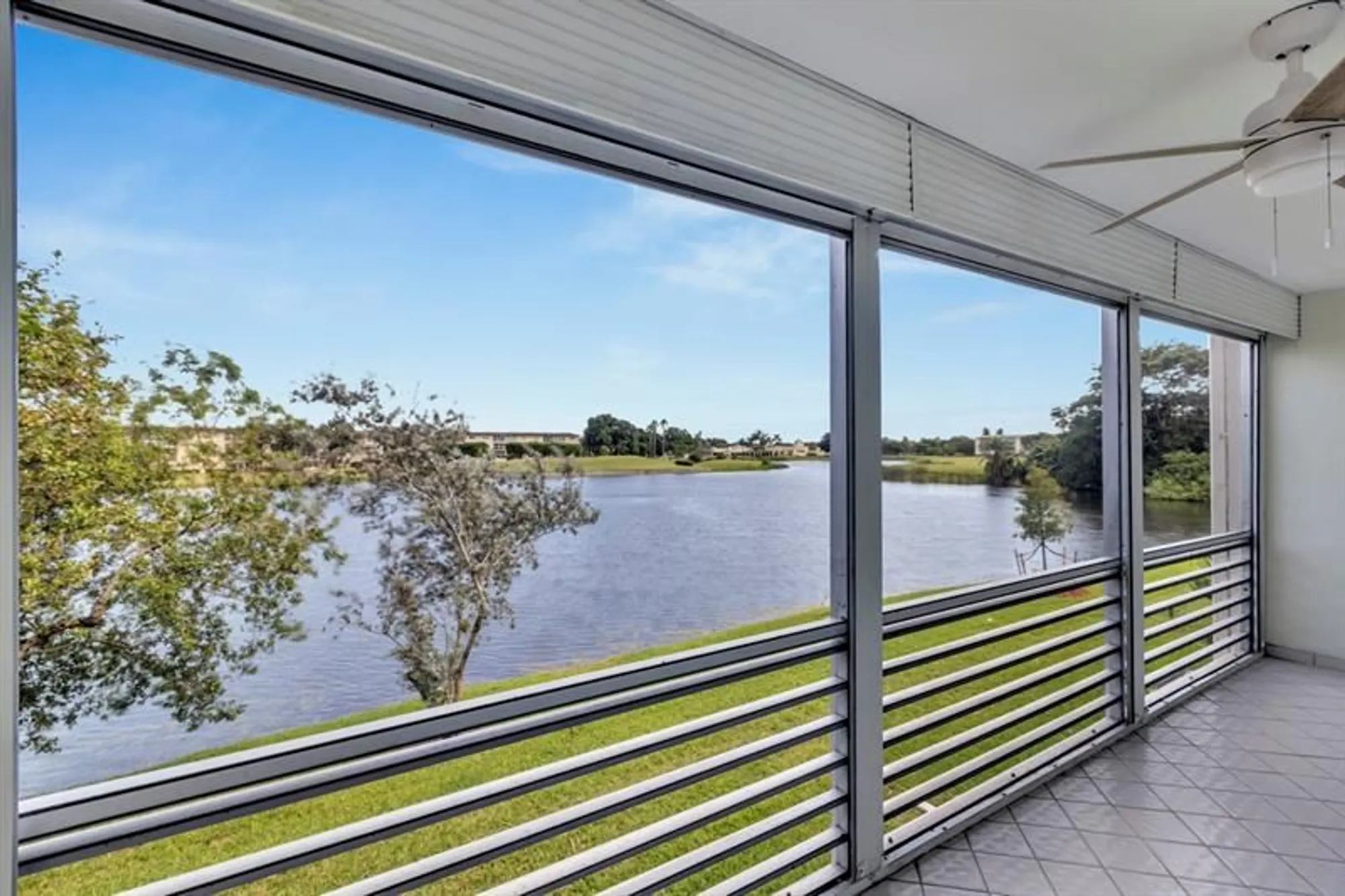 Property Slideshow image 10 of 59 | 3204 portofino pt l2, Coconut Creek, FL, 33066