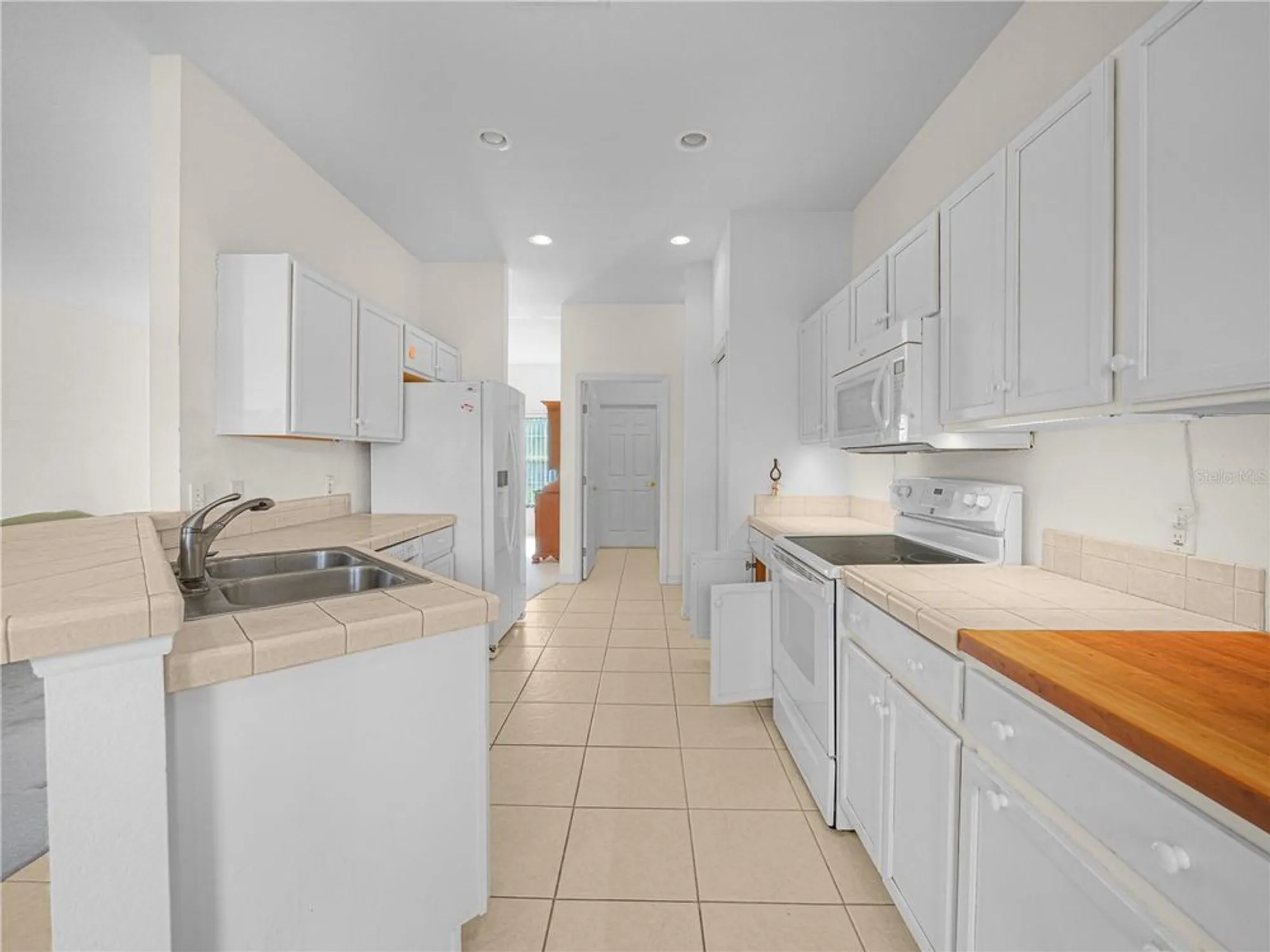 Property Slideshow image 8 of 64 | 4028 birkdale dr, Lake Wales, FL, 33859