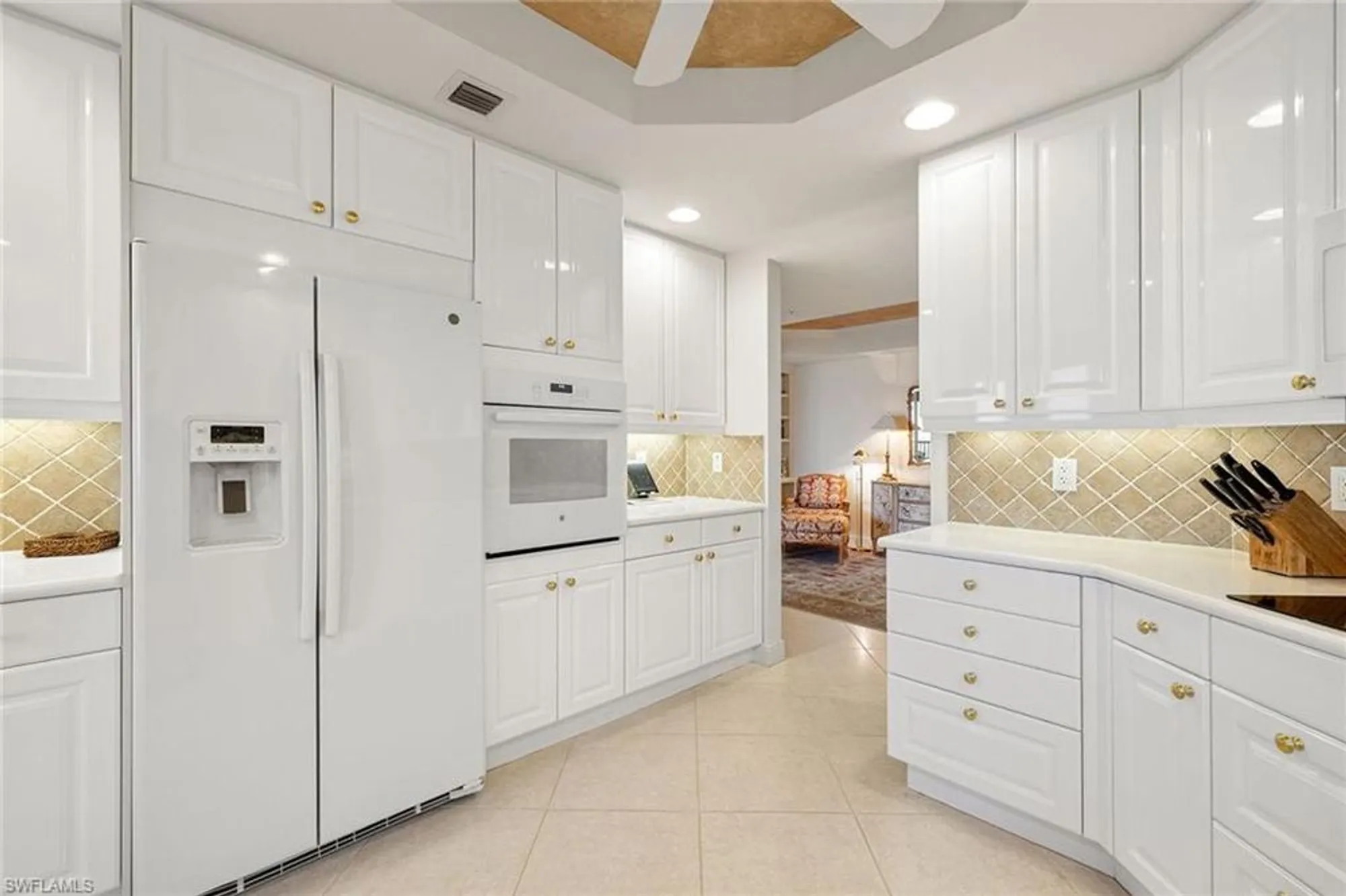 Property Slideshow image 17 of 49 | 23650 via veneto blvd 902, Estero, FL, 34134