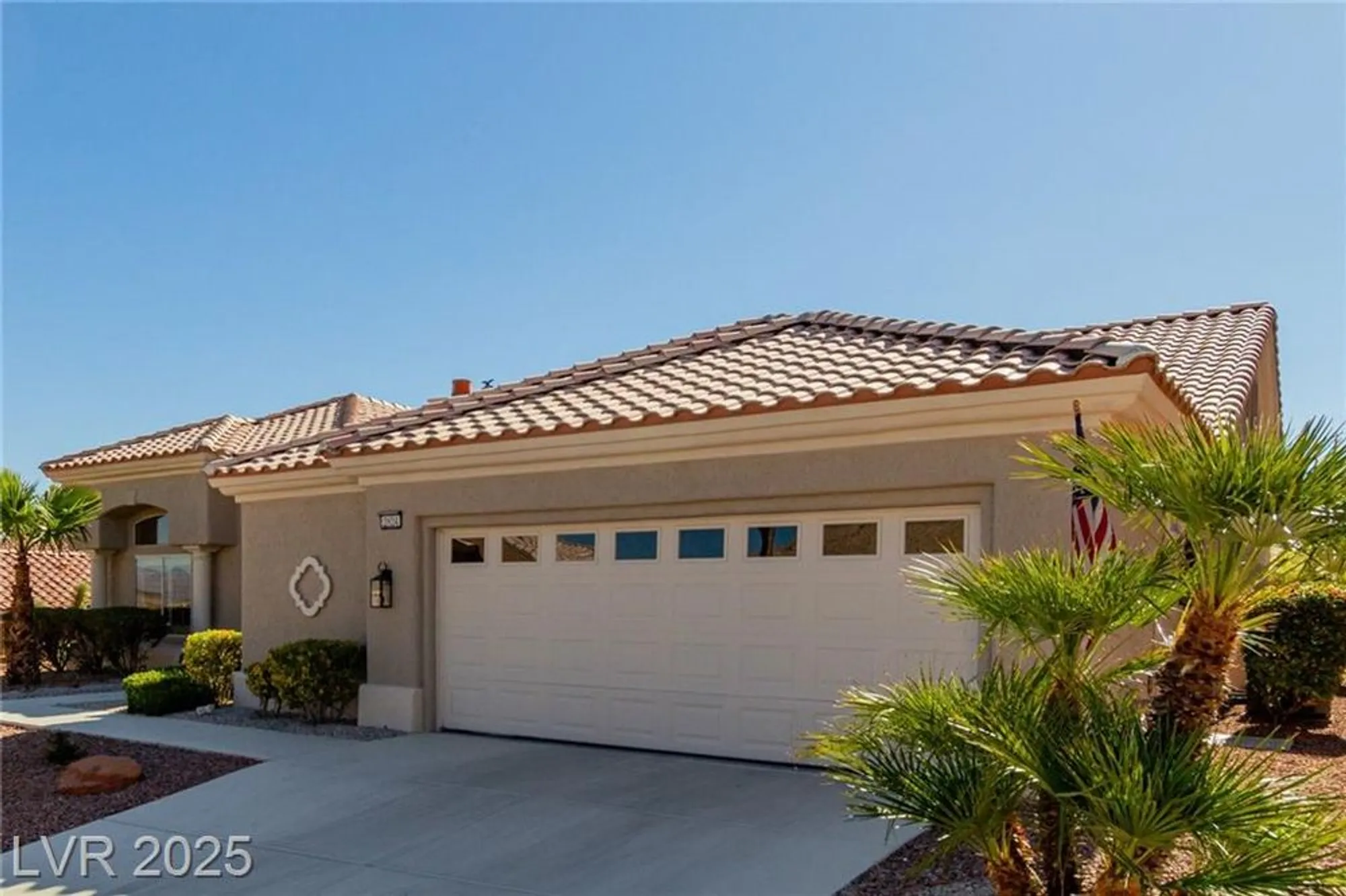 Property Slideshow image 4 of 49 | 2824 faiss dr, Las Vegas, NV, 89134