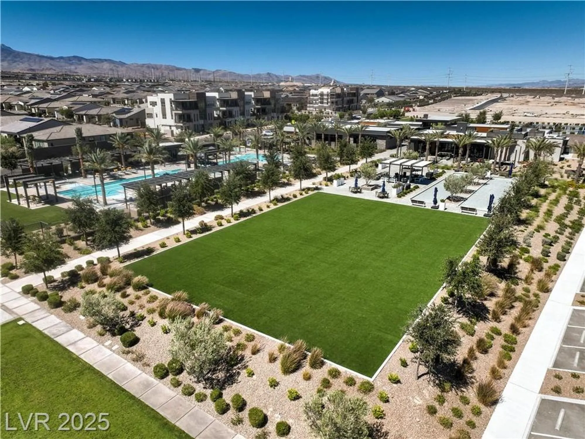 Property Slideshow image 51 of 52 | 9584 sard ln, Las Vegas, NV, 89143