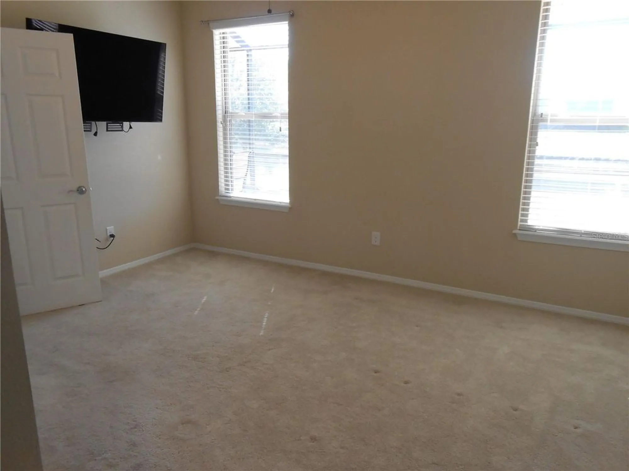 Property Slideshow image 55 of 61 | 344 mystic falls dr, Apollo Beach, FL, 33572
