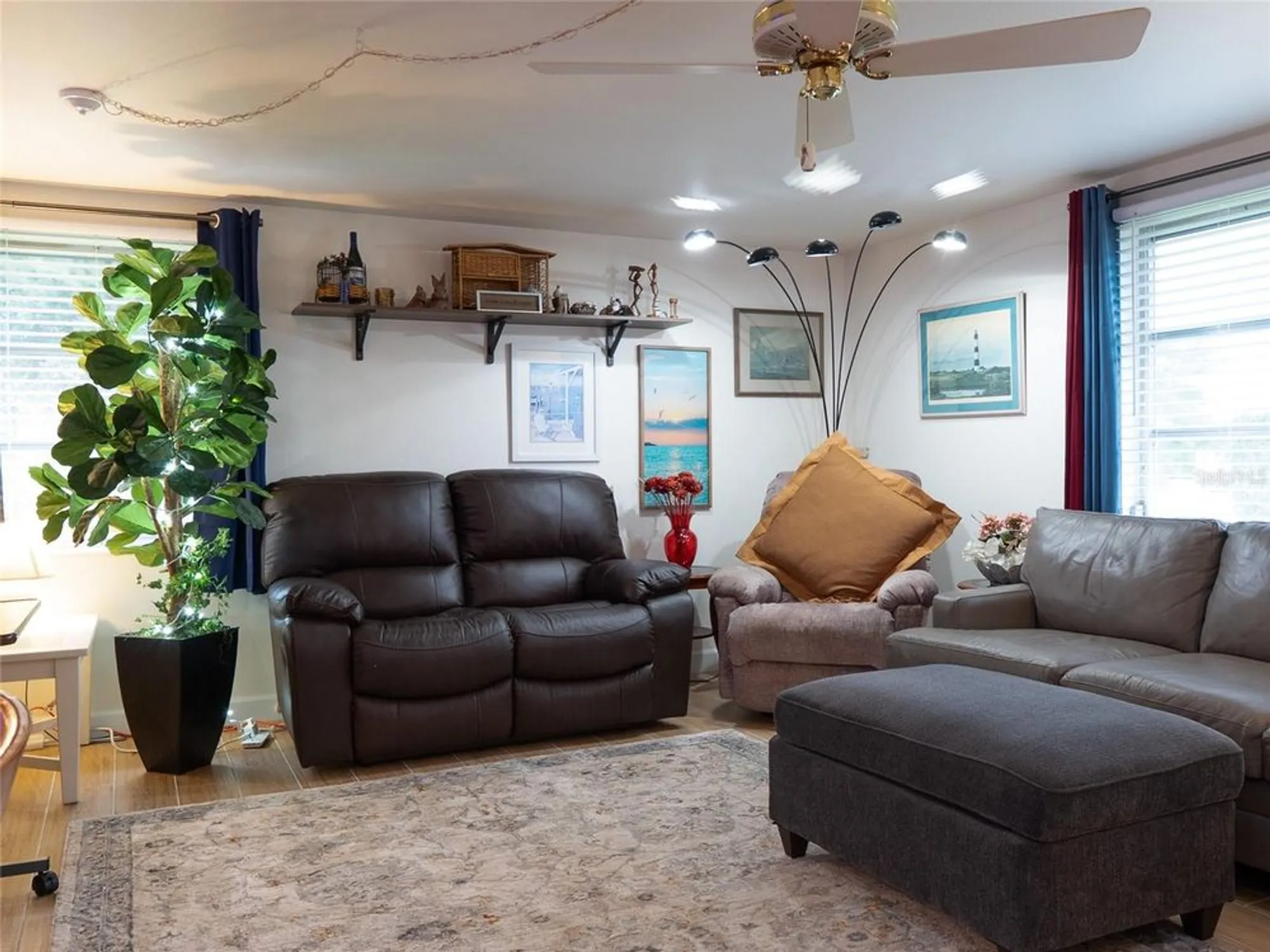 Property Slideshow image 11 of 21 | 1741 caribbean cir 13, Venice, FL, 34293