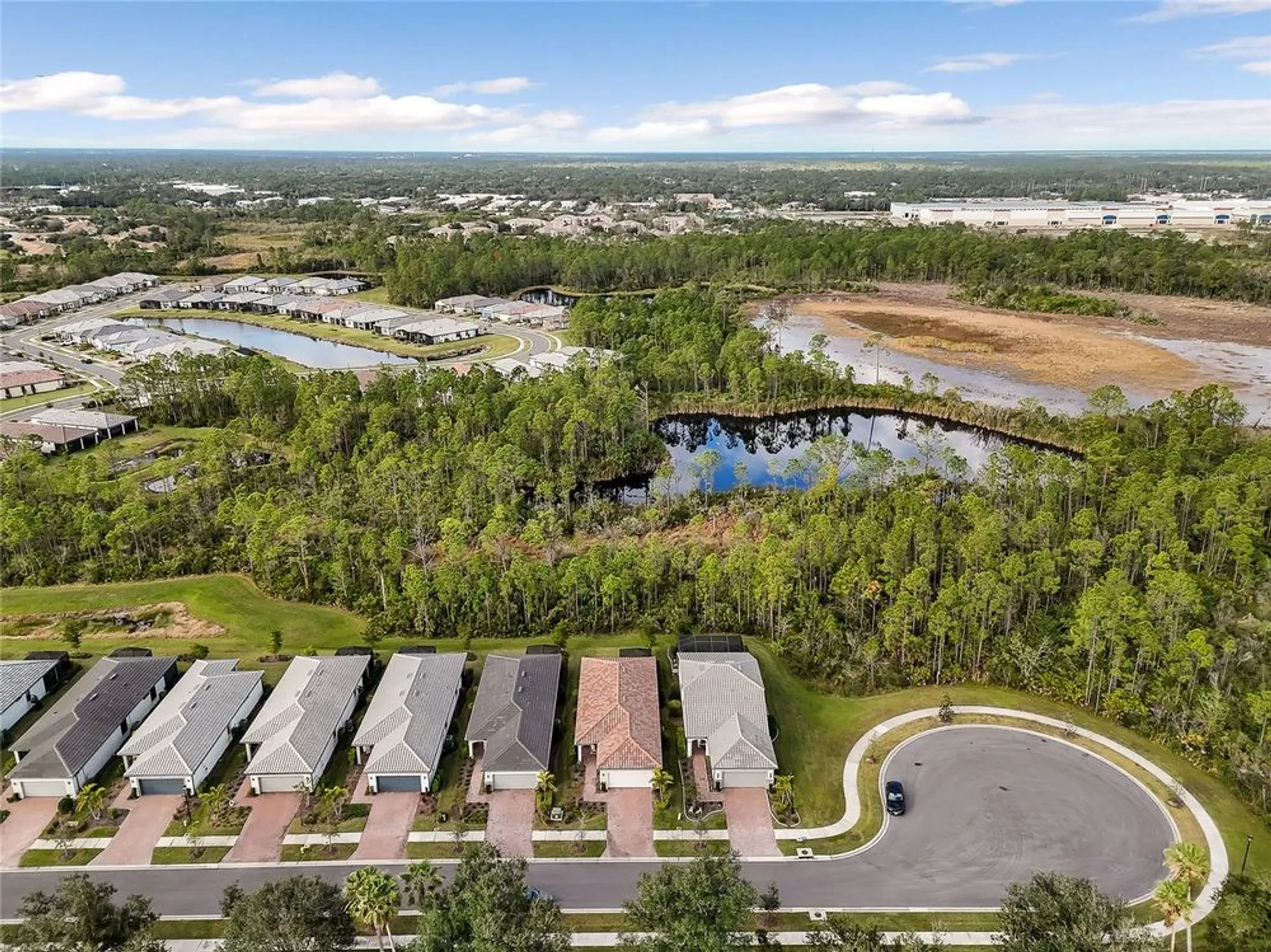 Property Slideshow image 35 of 61 | 2759 lavandula ct, North Port, FL, 34289