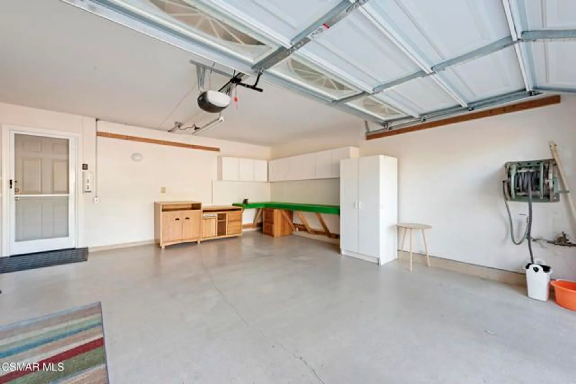 Property Slideshow image 28 of 38 | 2059 tulip ave, Simi Valley, CA, 93063