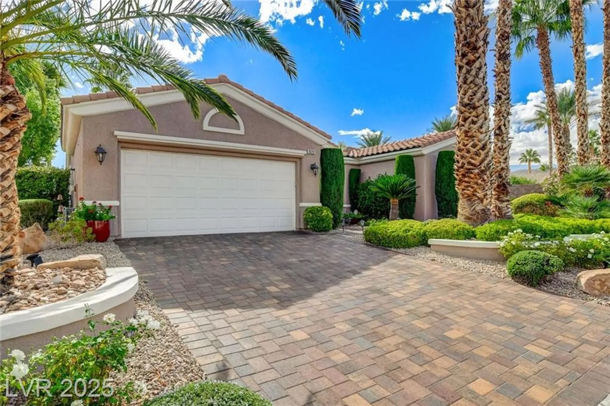 Property Slideshow image 45 of 55 | 10297 donde ave, Las Vegas, NV, 89135