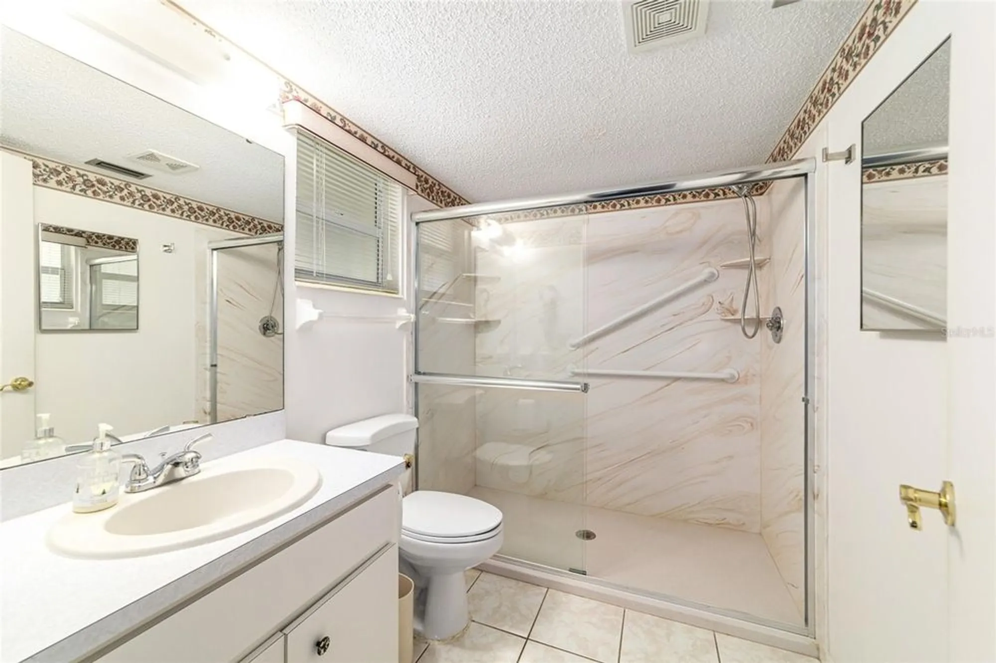 Property Slideshow image 25 of 45 | 8657 sw 97th lane rd a, Ocala, FL, 34481