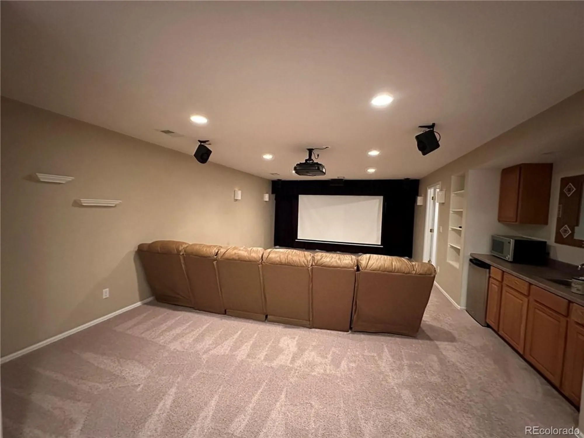 Property Slideshow image 20 of 28 | 22840 e heritage pkwy, Aurora, CO, 80016